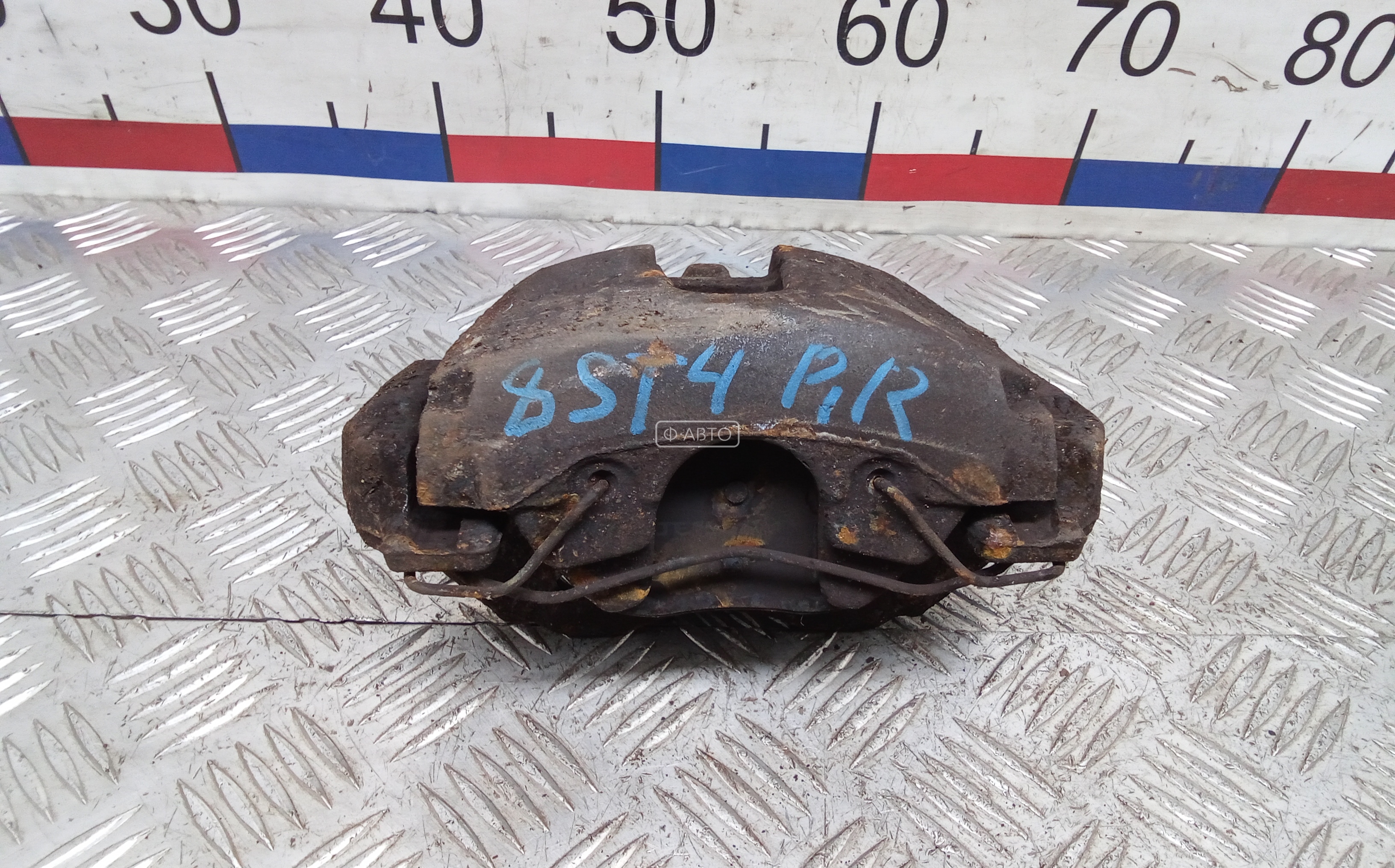 Суппорт тормозной передний правый