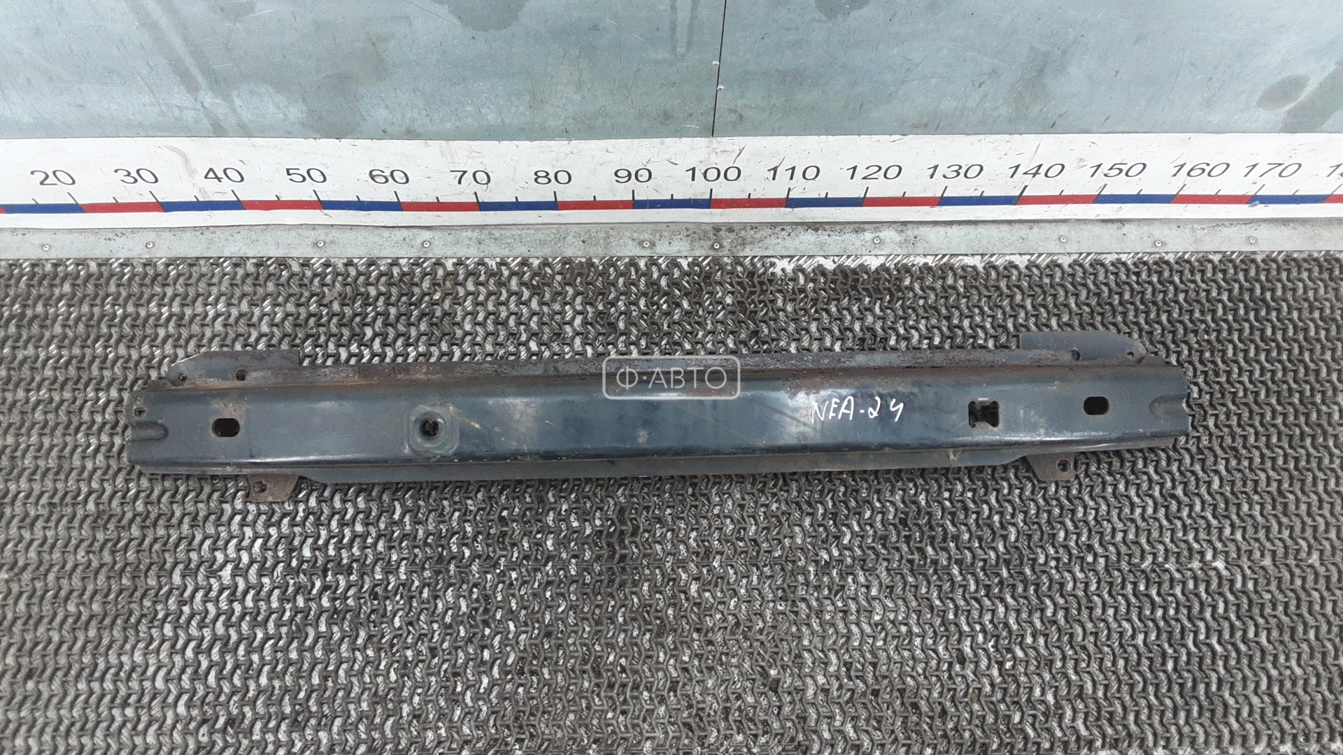 Усилитель бампера передний (кронштейн)