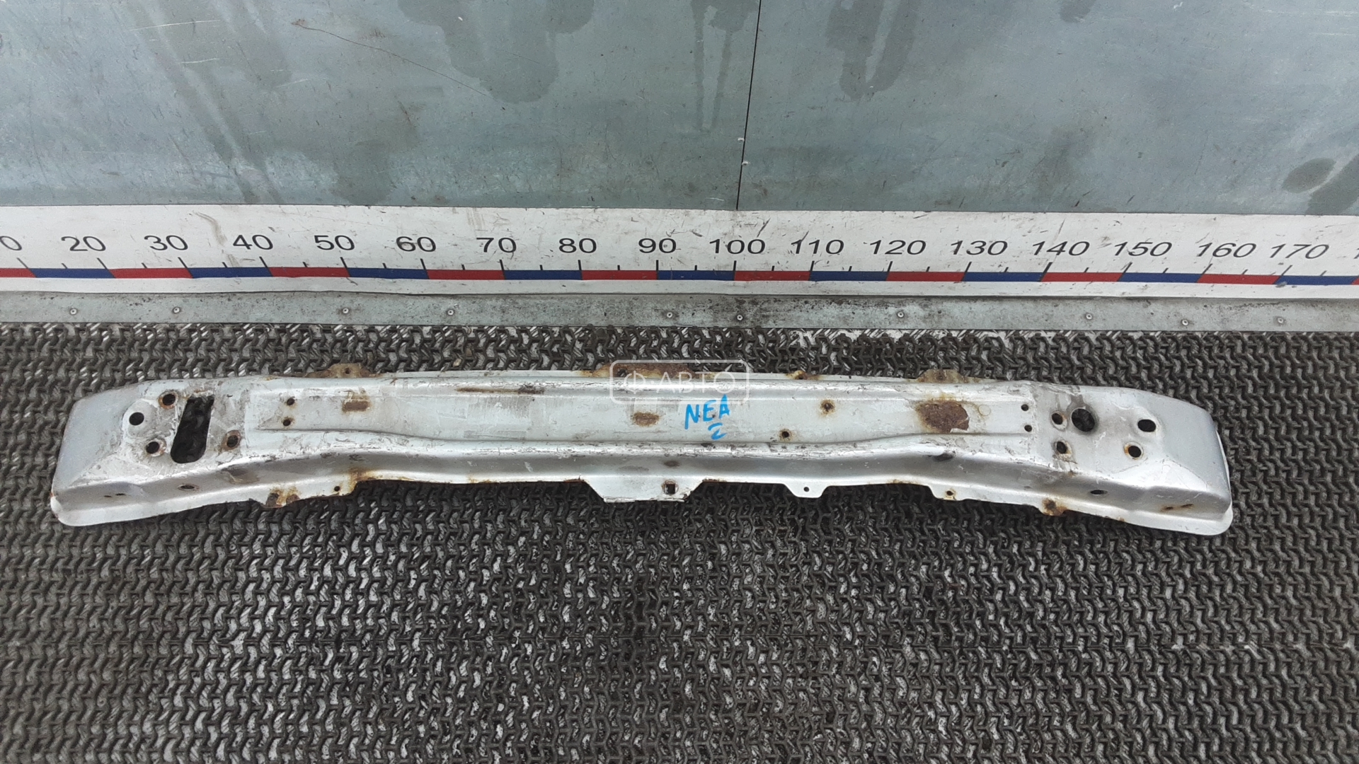 Усилитель бампера передний (кронштейн)