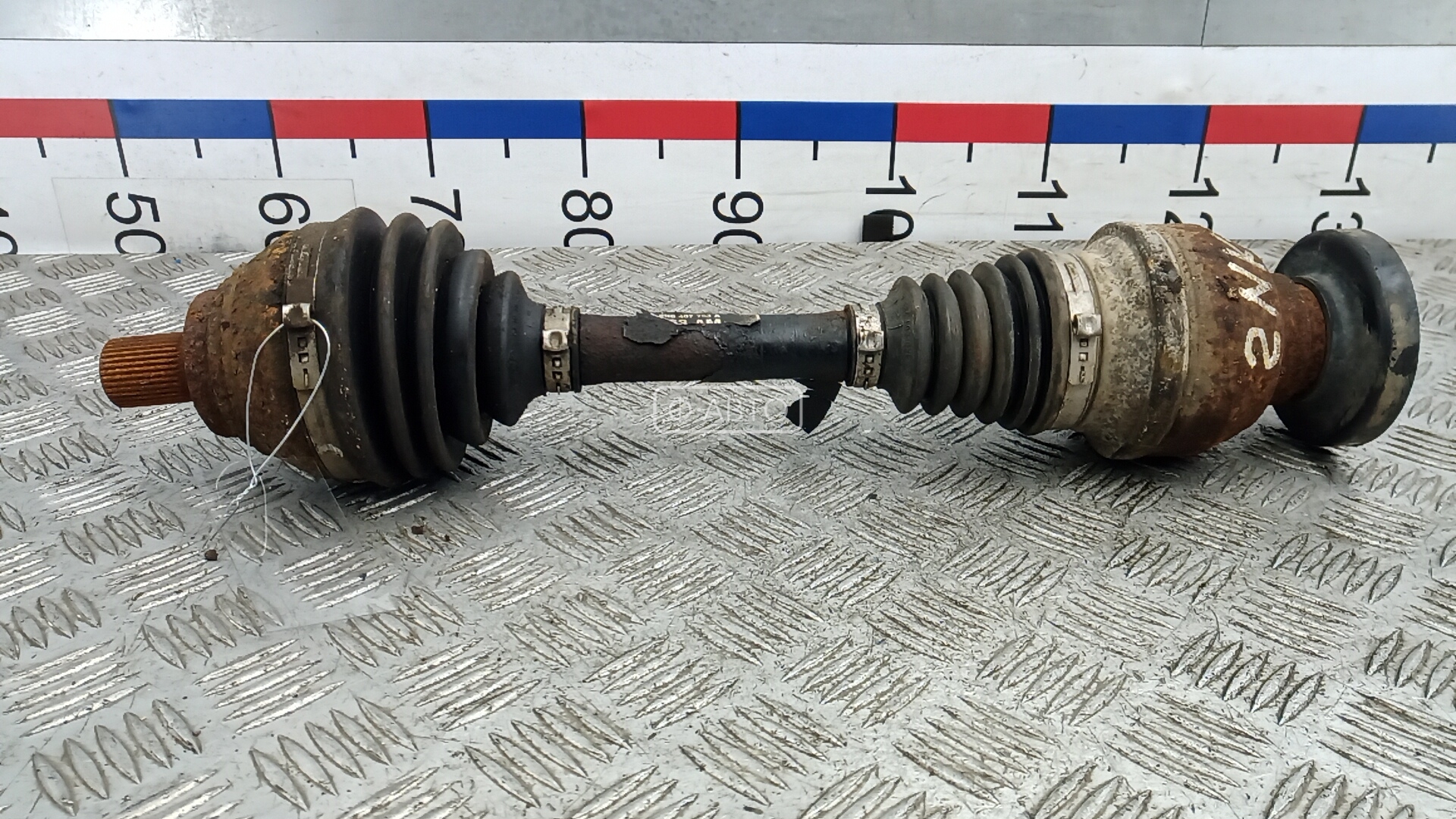 Привод передний левый