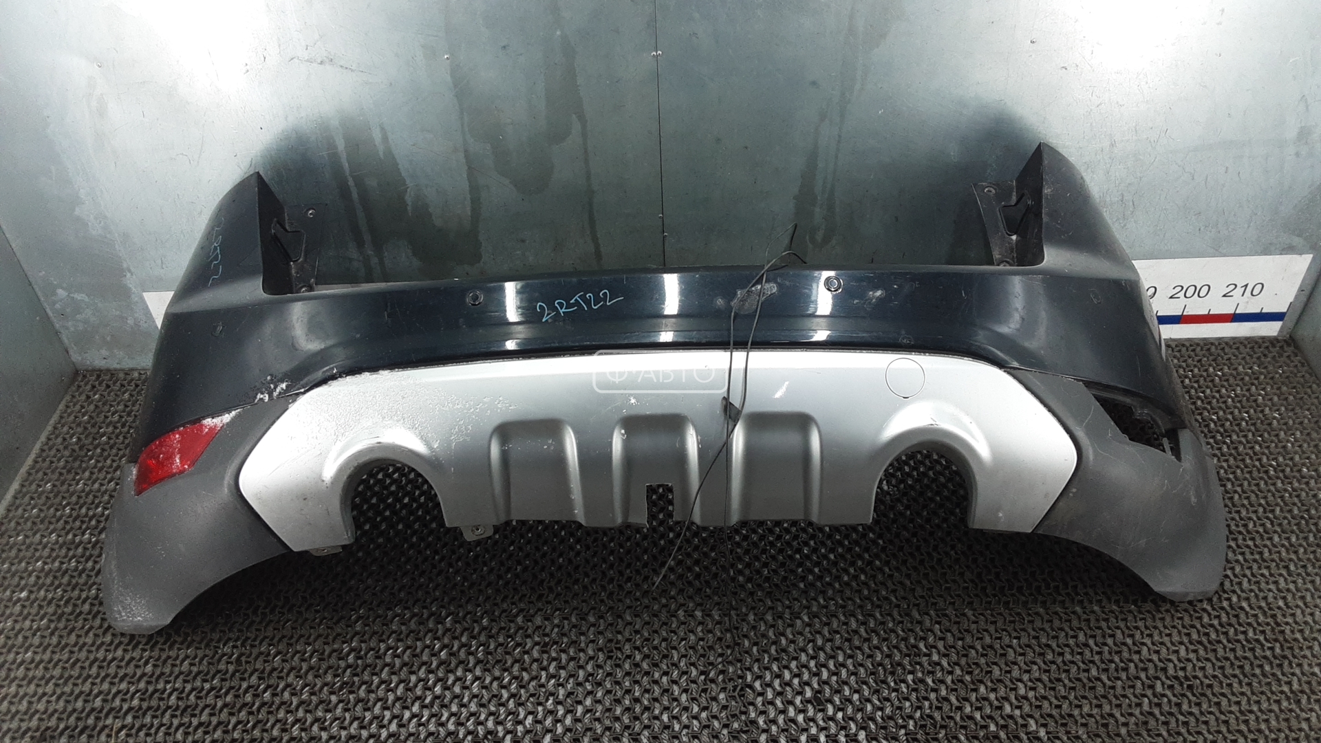 Бампер задний