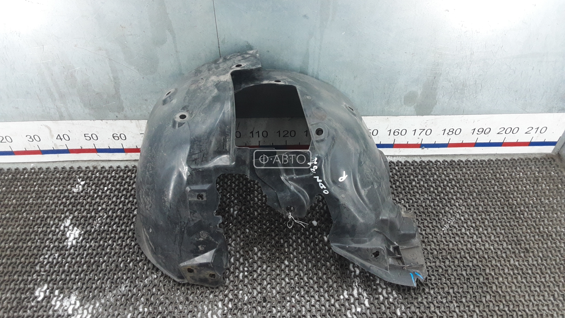 Защита арок (защита крыла, подкрылок) передняя правая