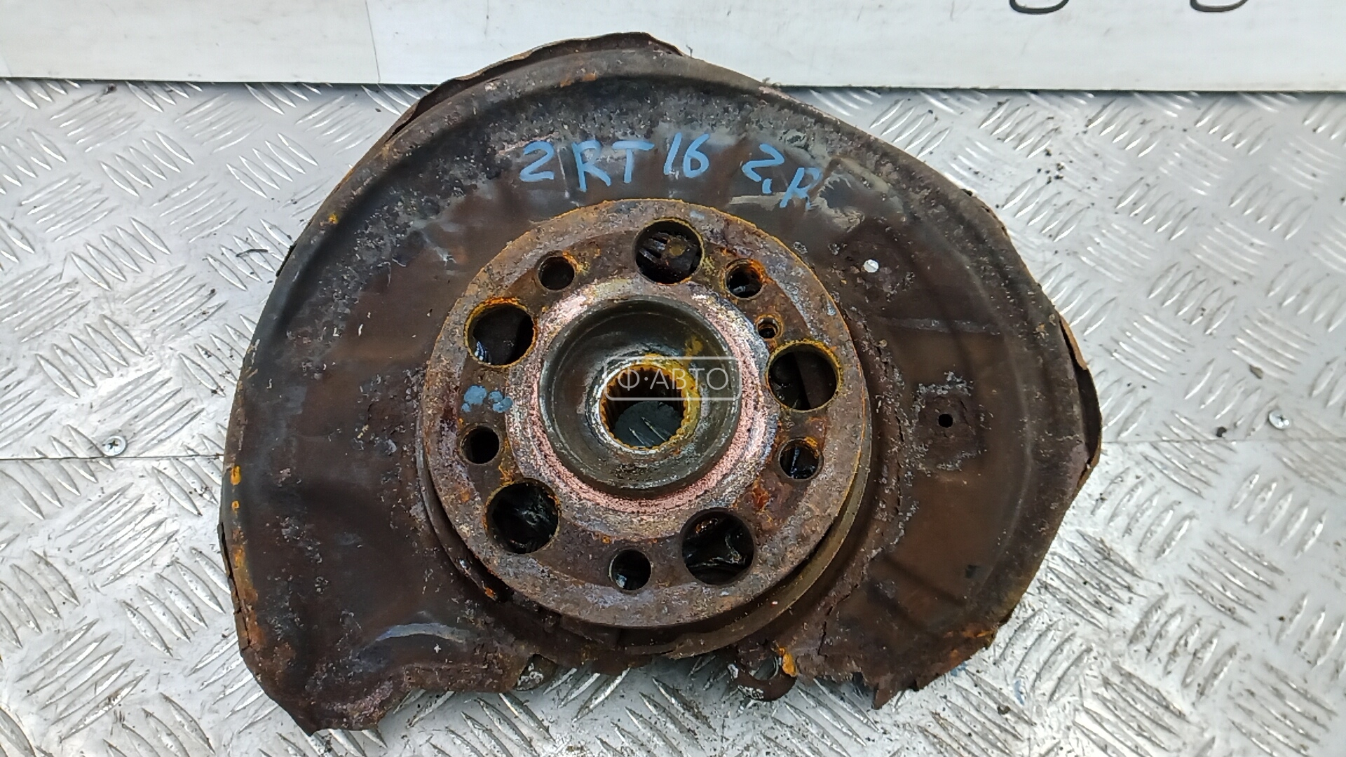 Ступица задняя правая