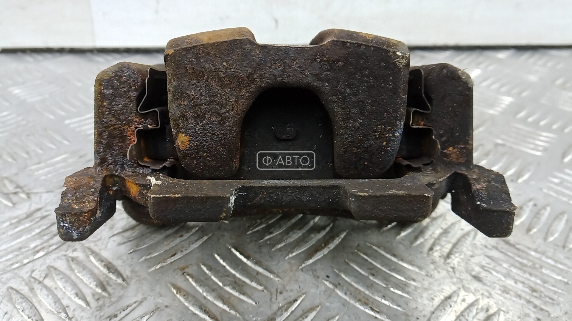 Суппорт тормозной задний правый