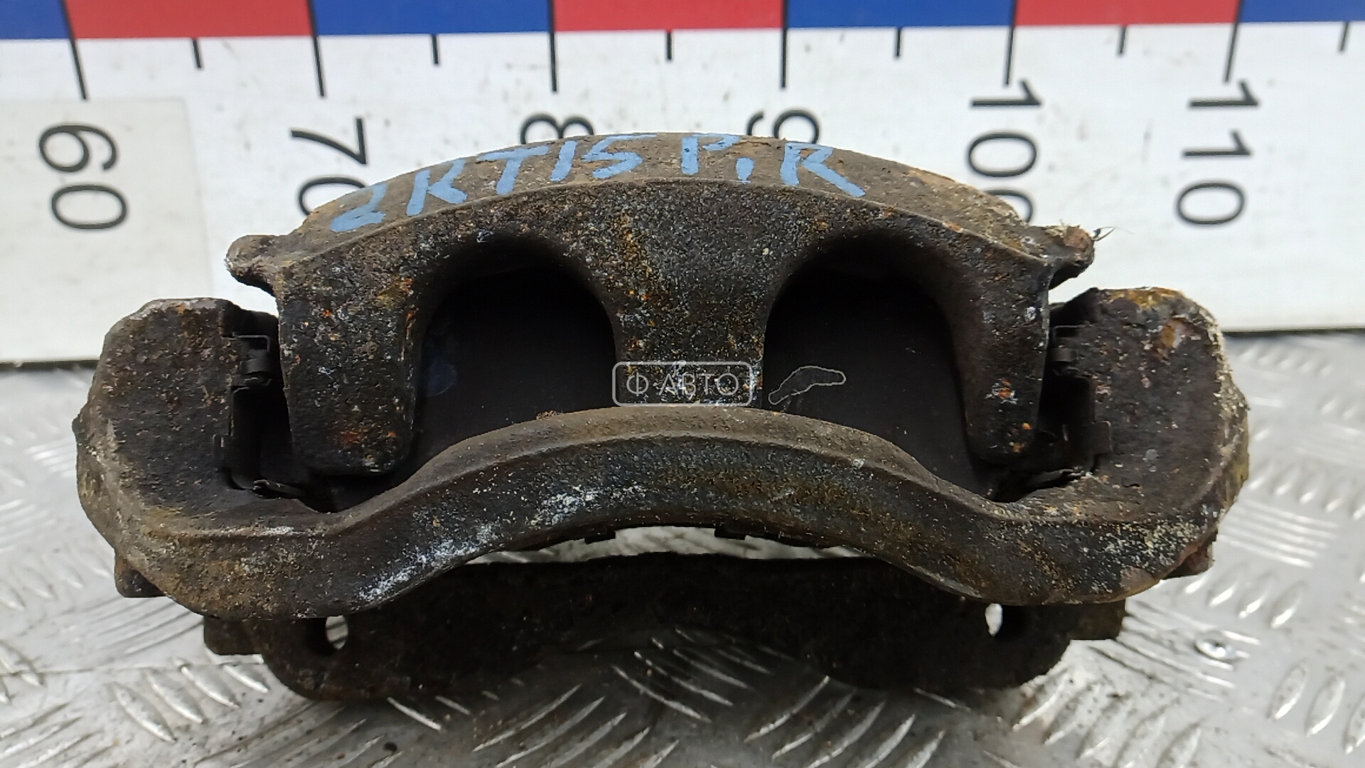 Суппорт тормозной передний правый