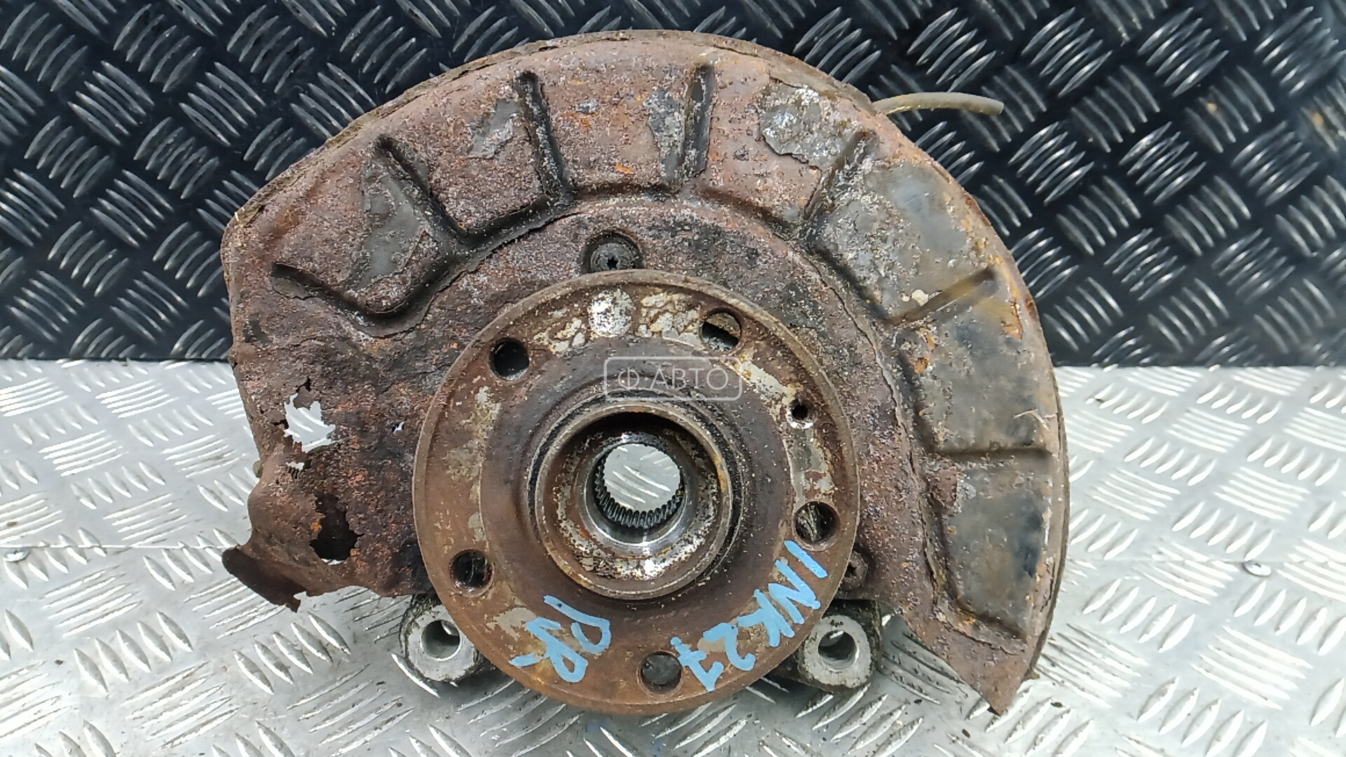 Ступица передняя правая