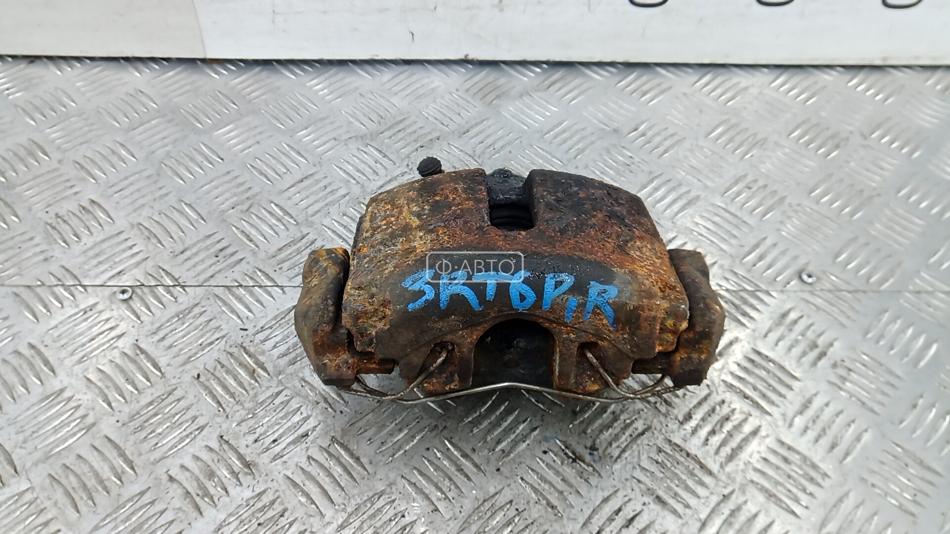 Суппорт тормозной передний правый