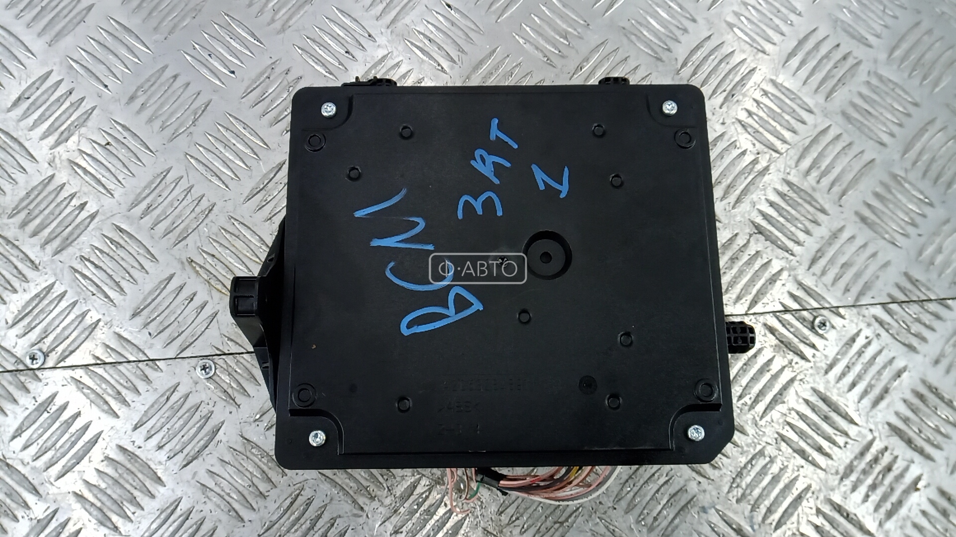 Блок бортовой сети (блок управления BCM)