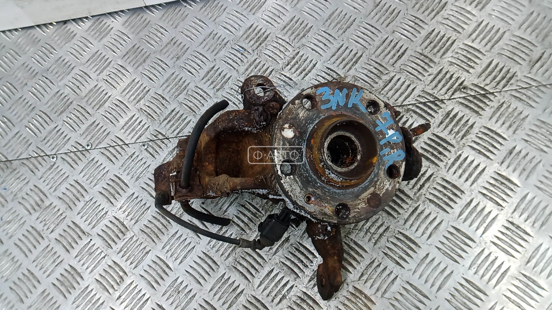 Ступица передняя правая