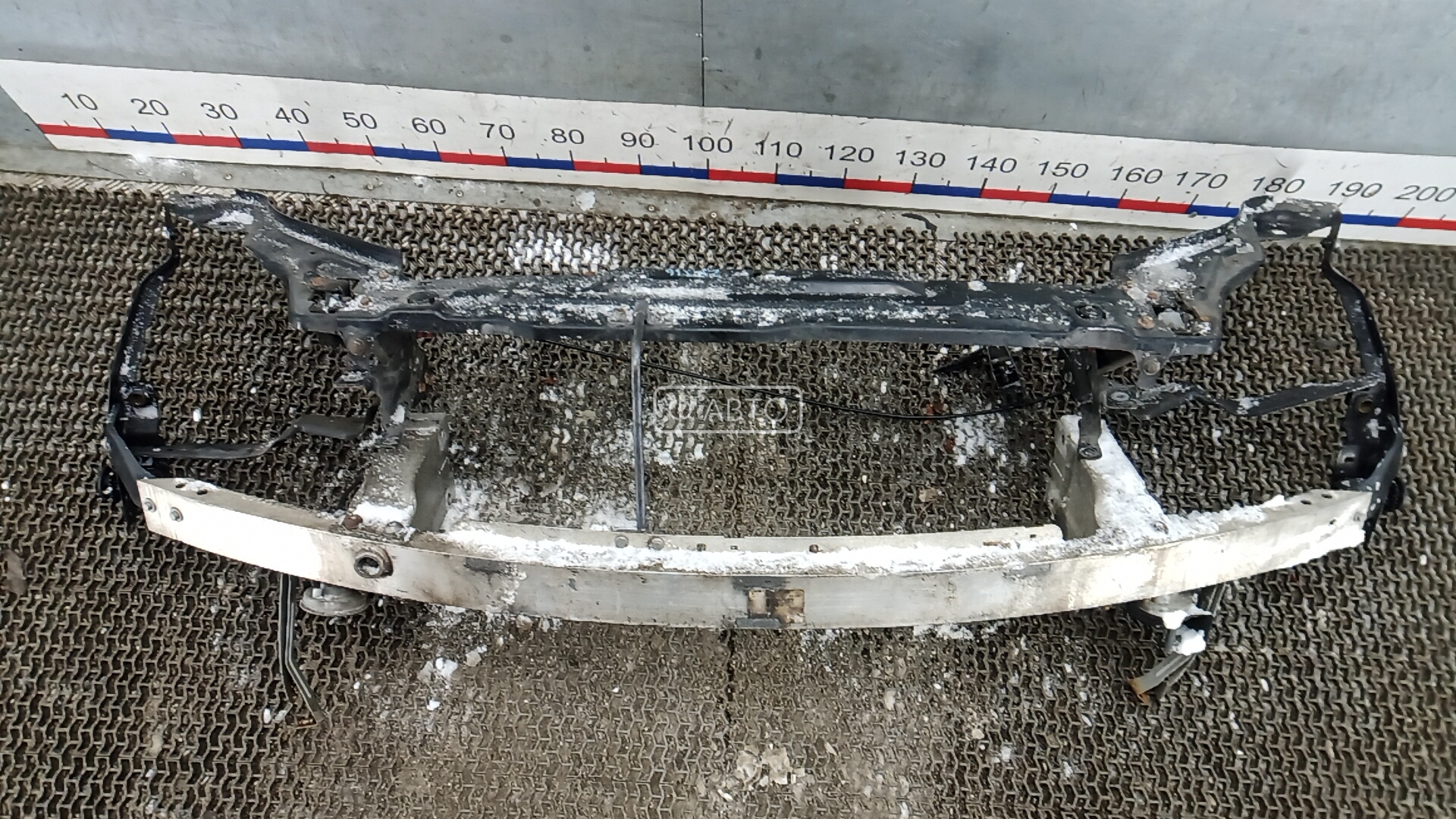 Передняя панель крепления облицовки (телевизор)