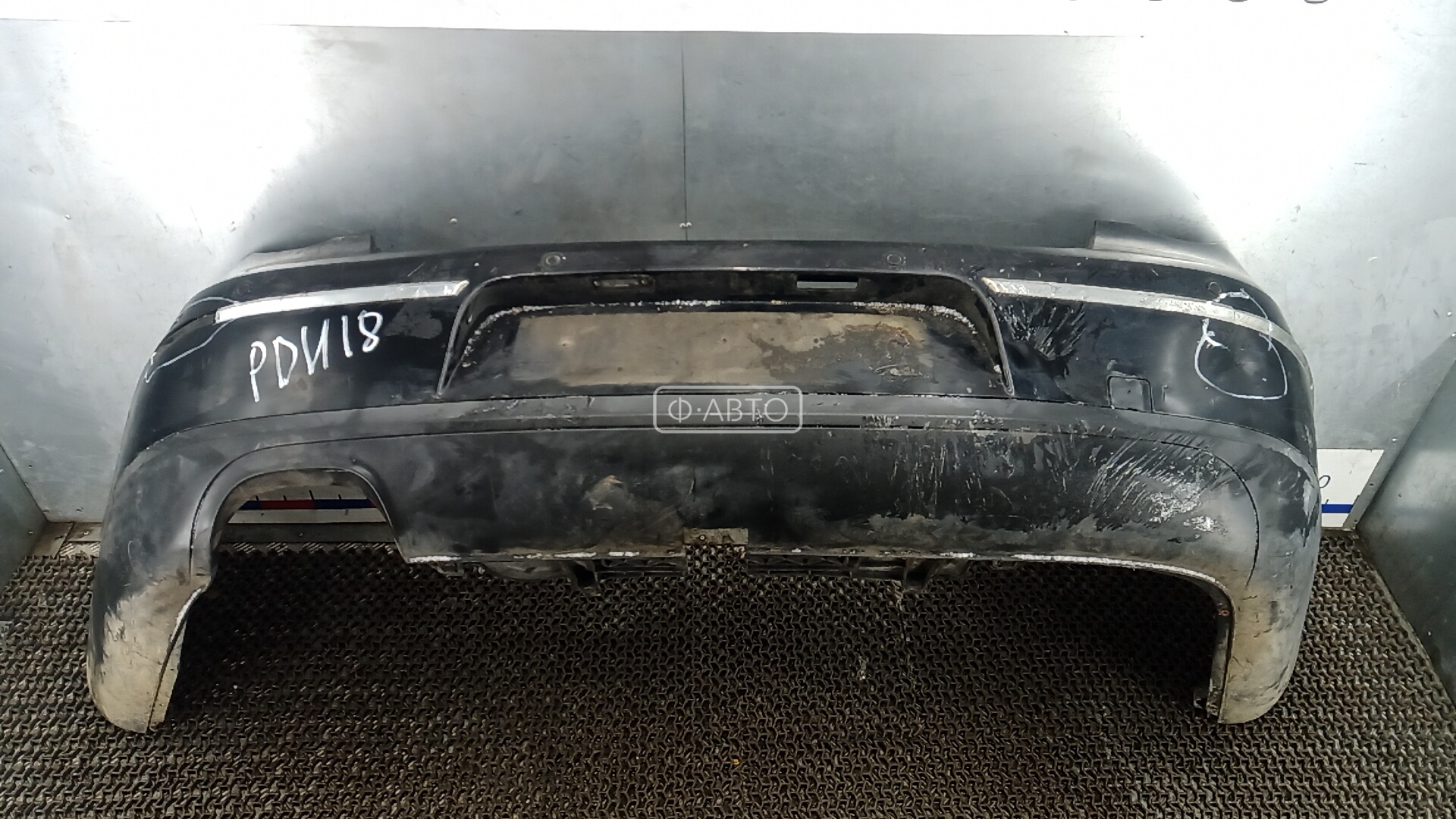 Бампер задний