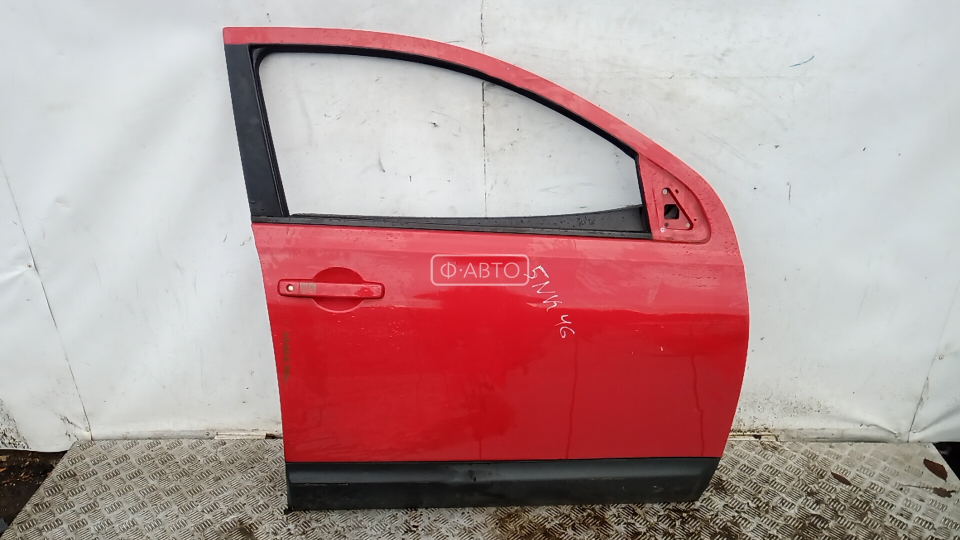 Дверь передняя правая