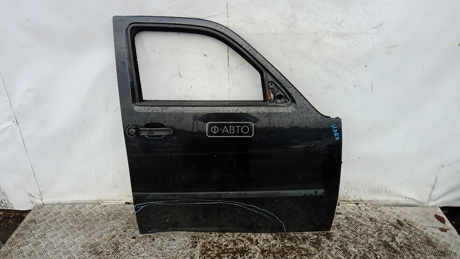 Дверь передняя правая