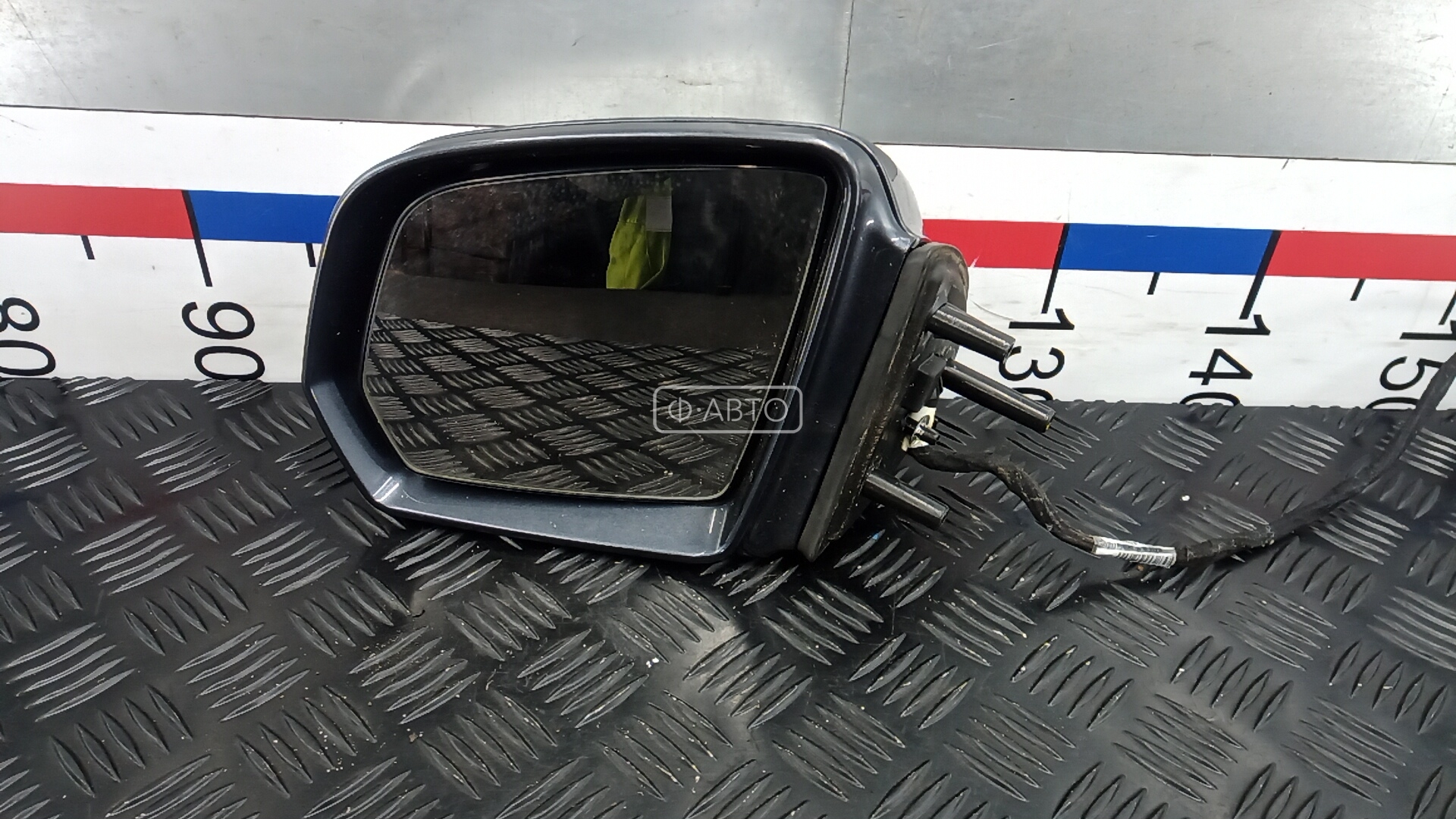Зеркало наружное левое