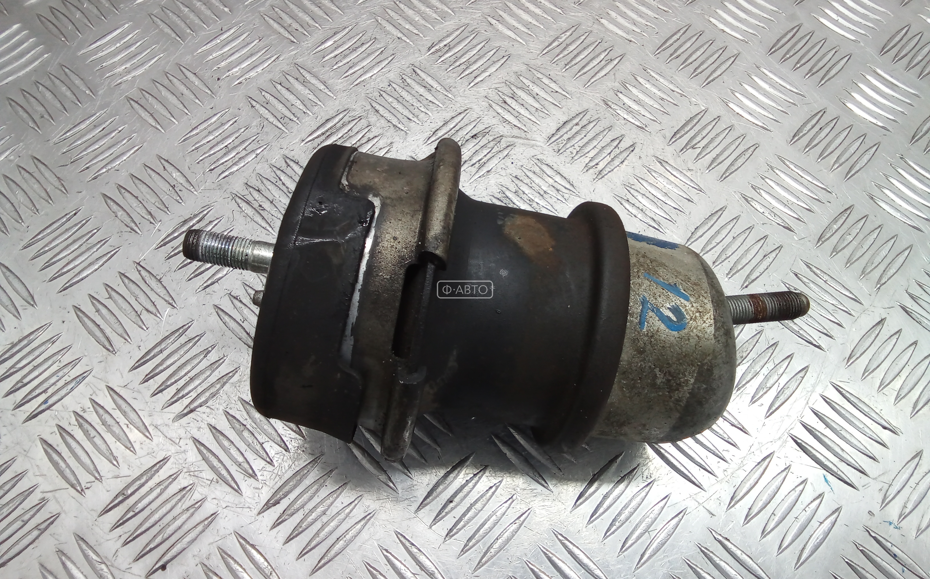 Подушка двигателя дизельная