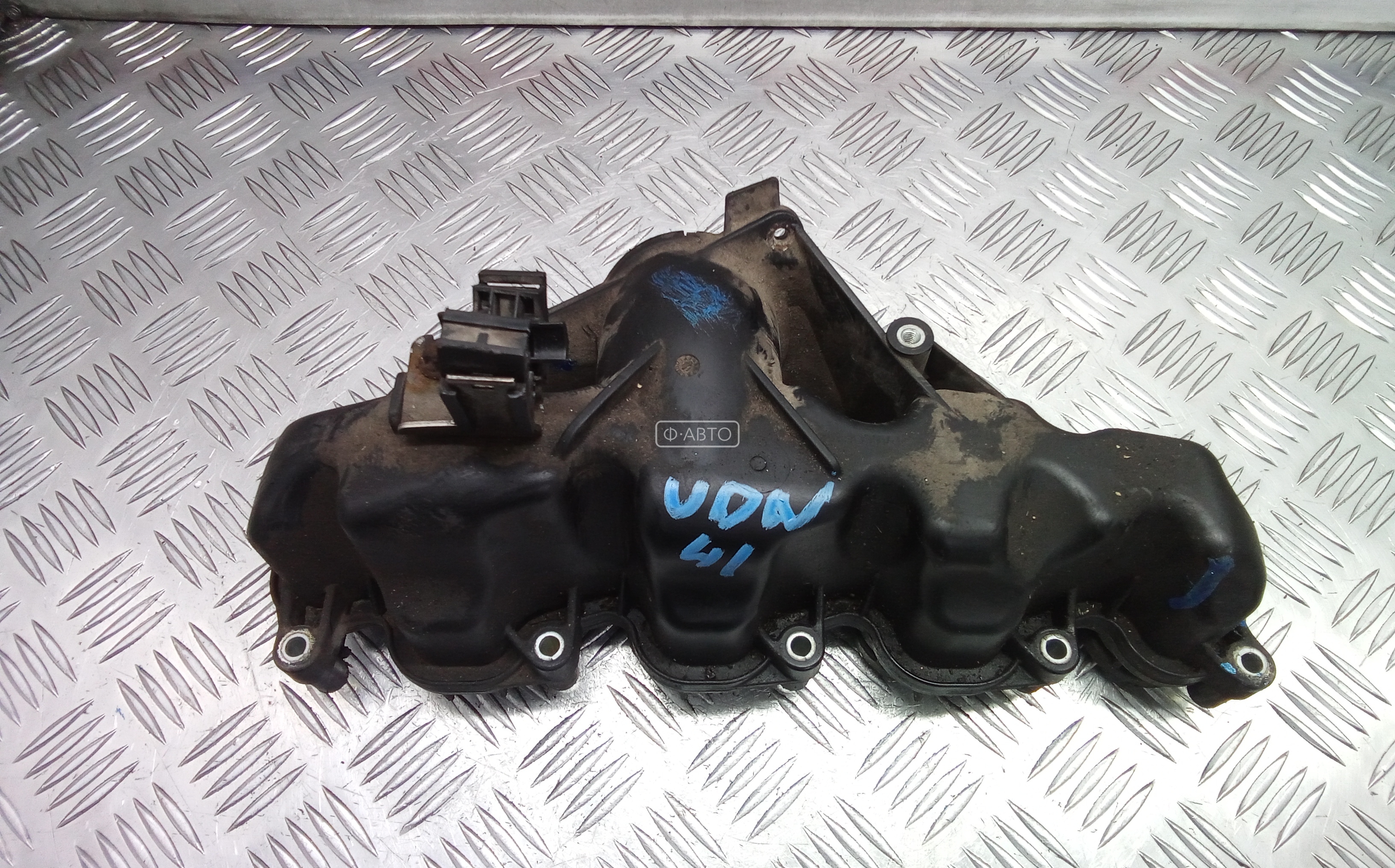 Впускной коллектор дизельный