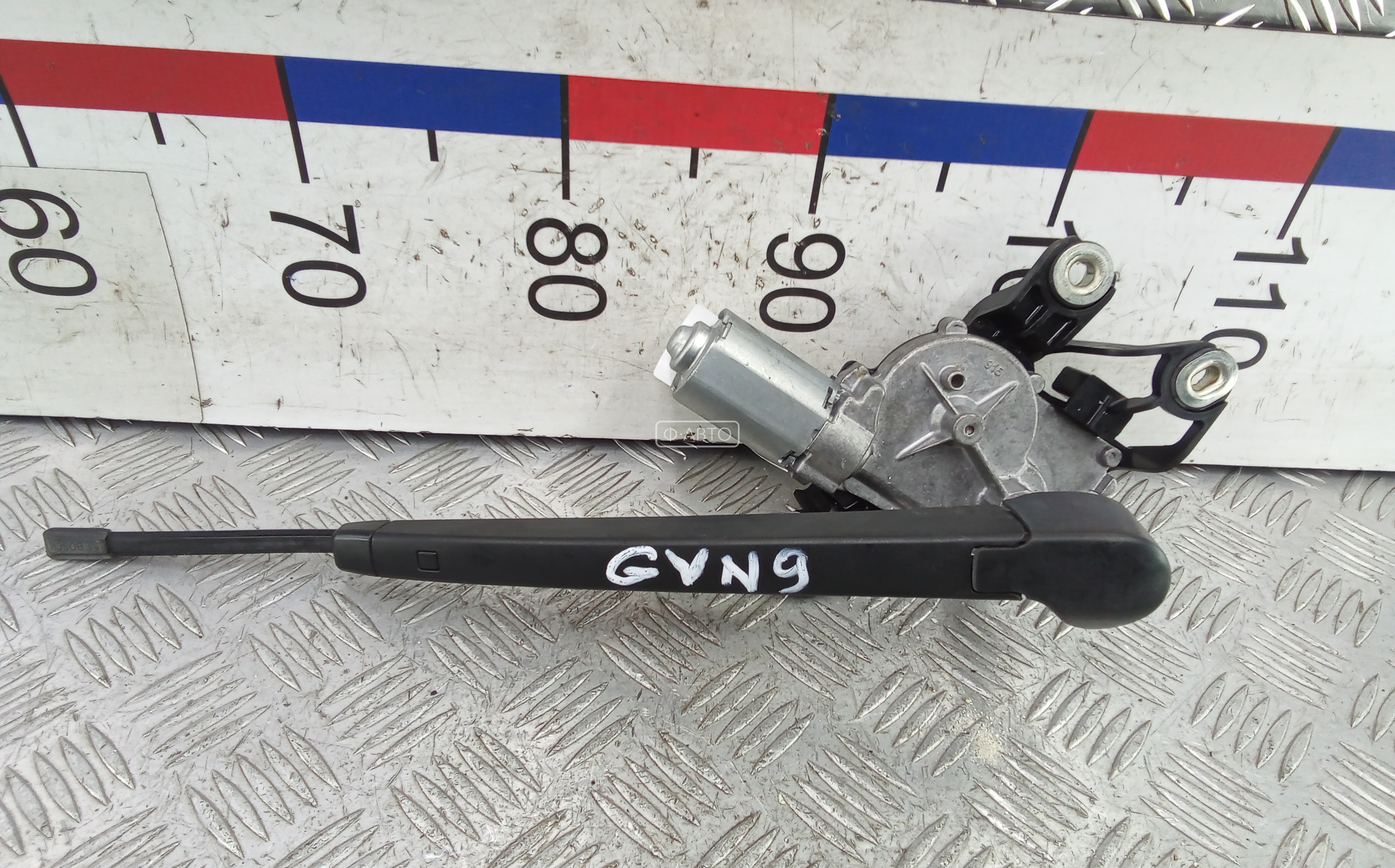 Моторчик стеклоочиcтителя 3-5