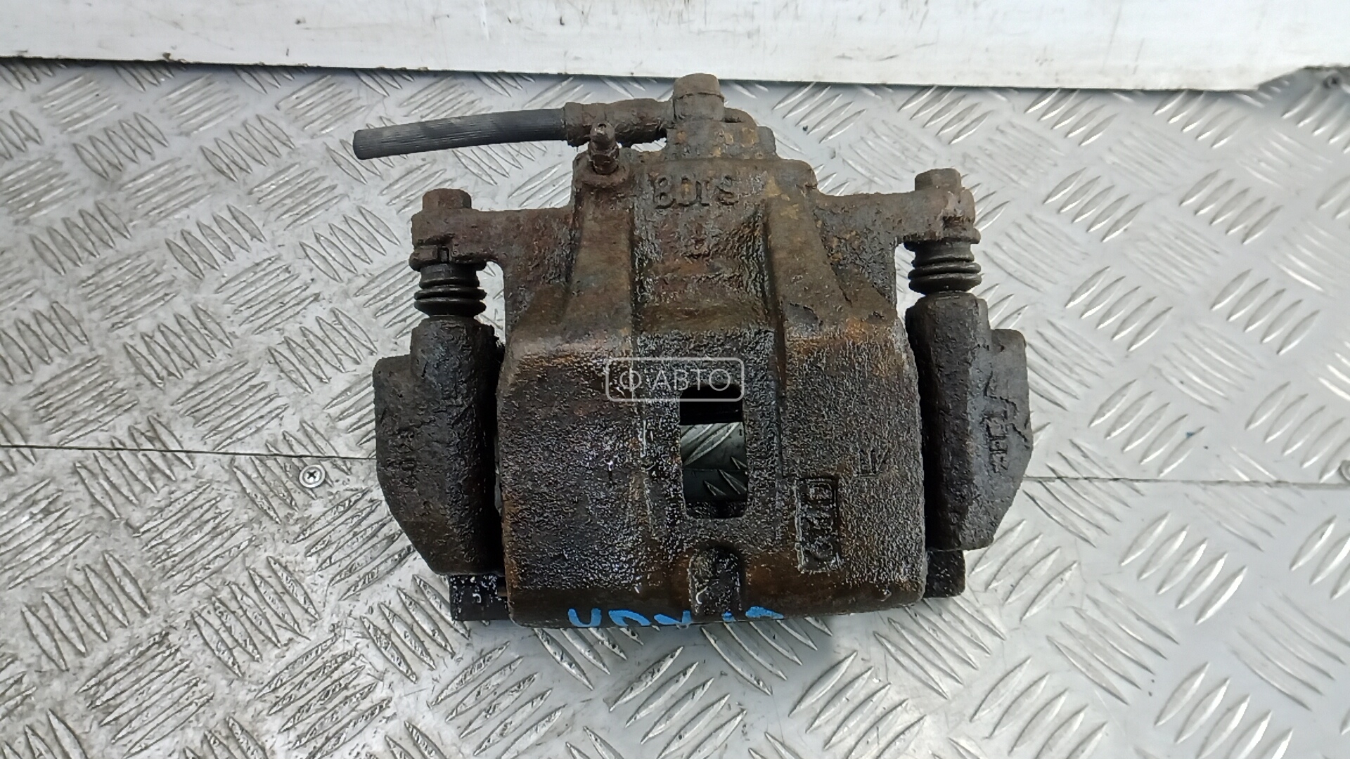 Суппорт тормозной передний правый