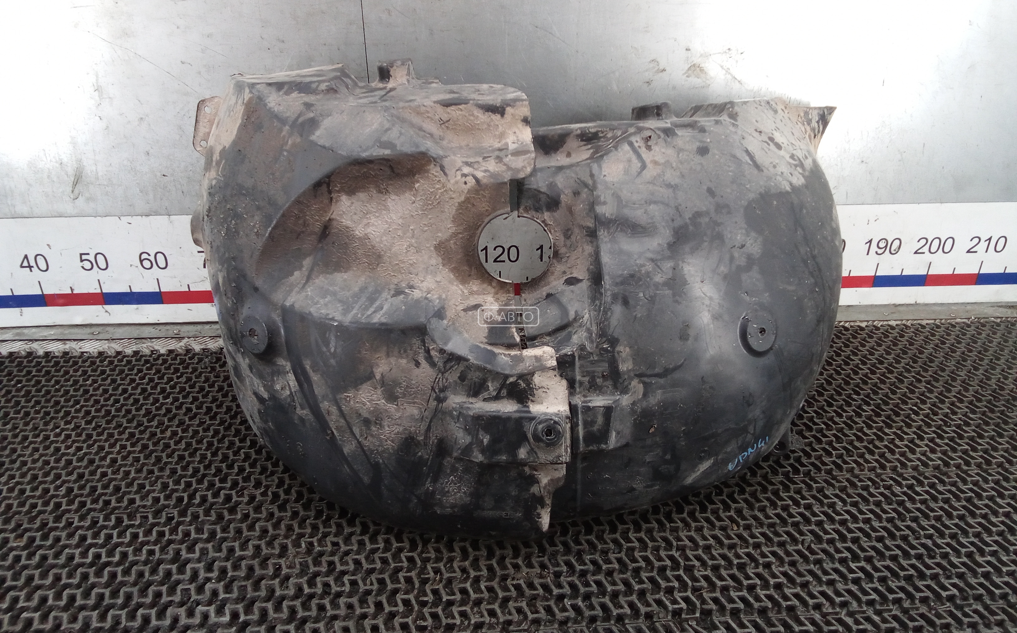 Защита арок (защита крыла, подкрылок) передняя правая