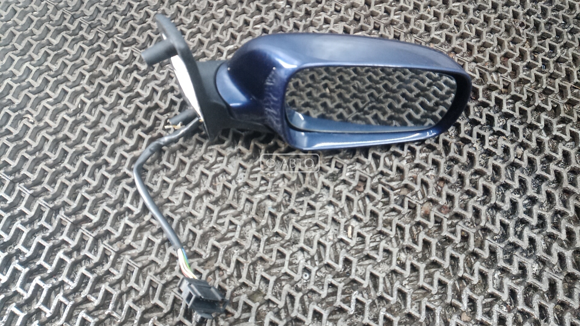 Зеркало наружное правое