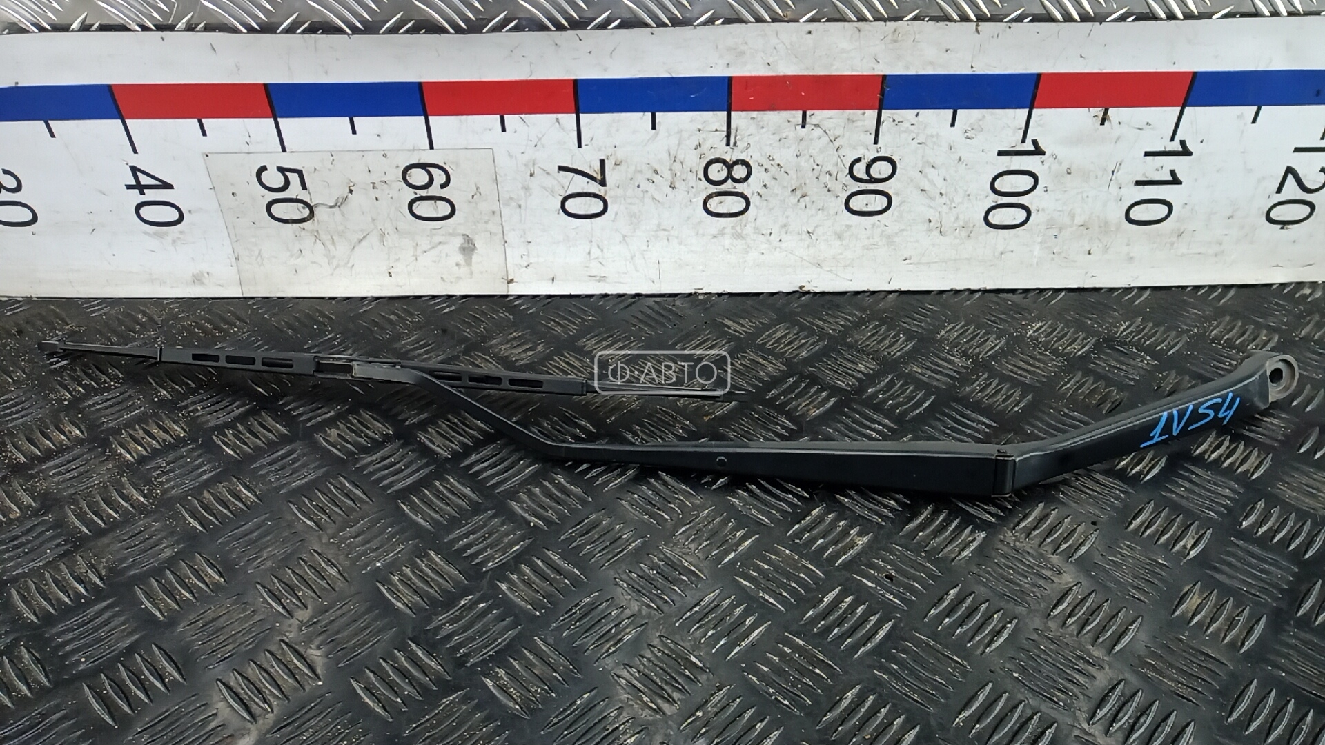 Щеткодержатель лобового стекла