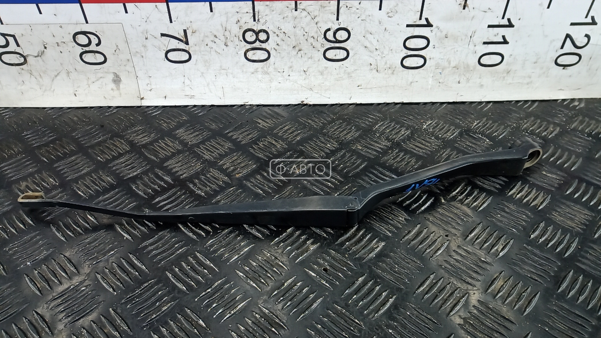 Щеткодержатель лобового стекла