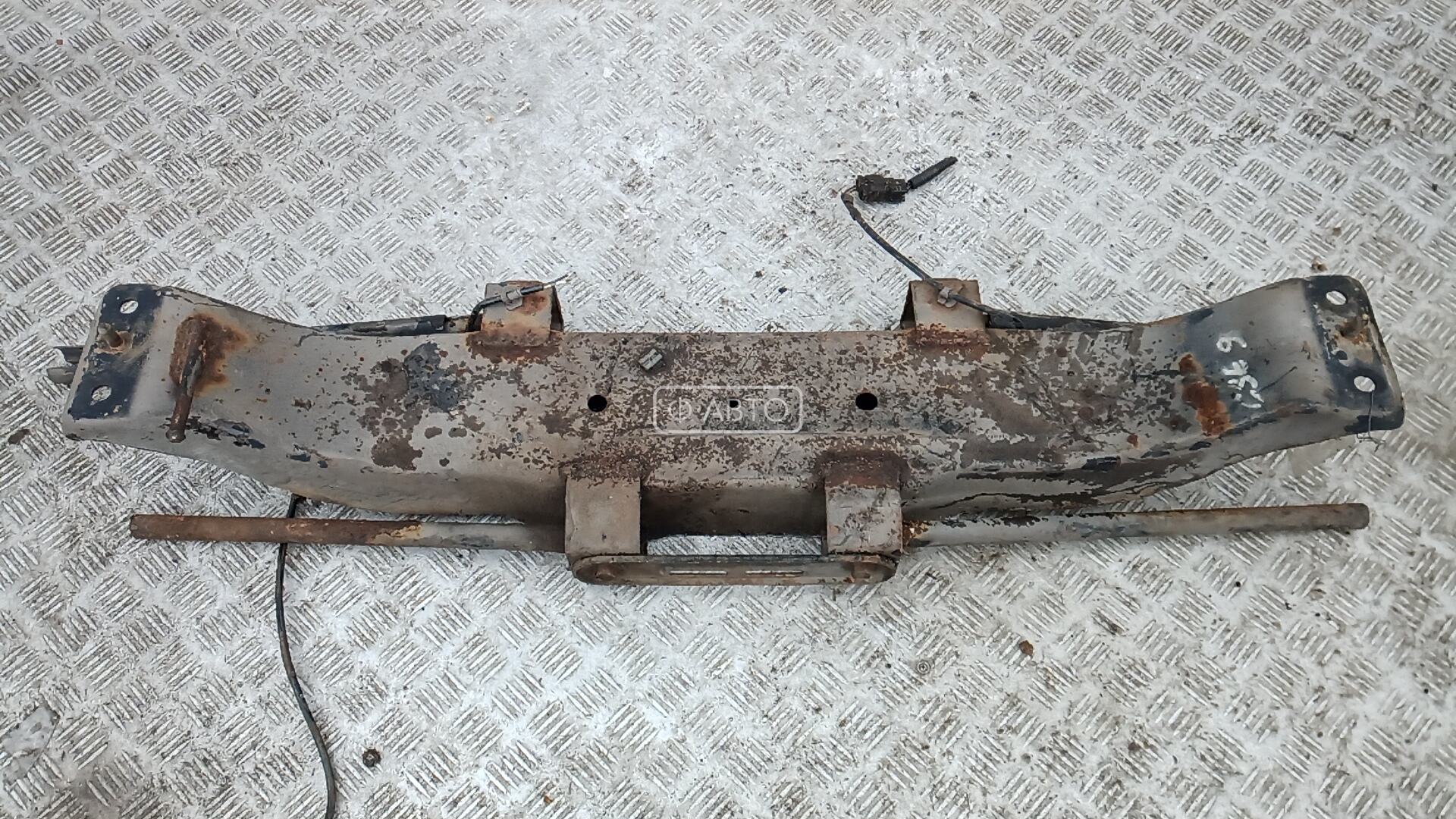 Балка задняя