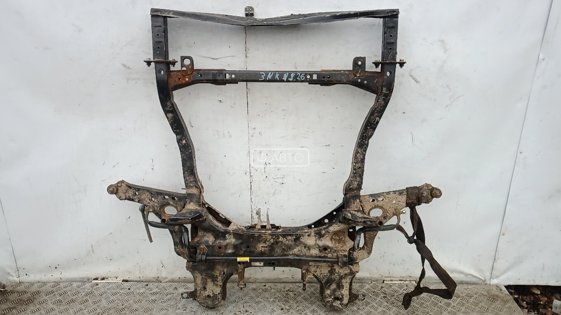 Балка подвески передняя