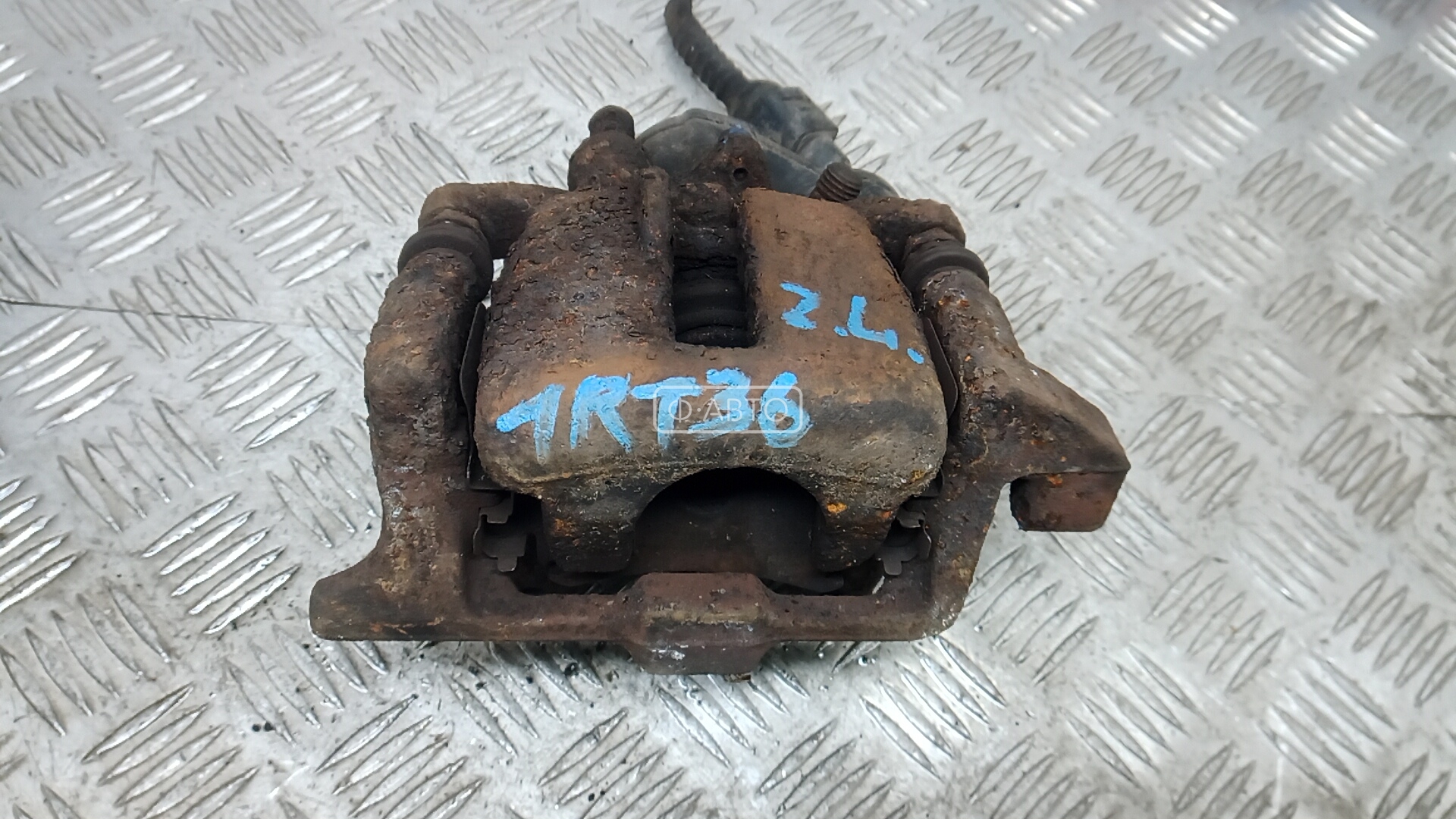 Суппорт тормозной задний правый