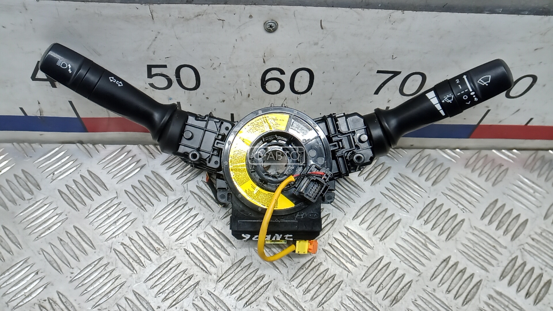 Переключатель поворотов и дворников (стрекоза)