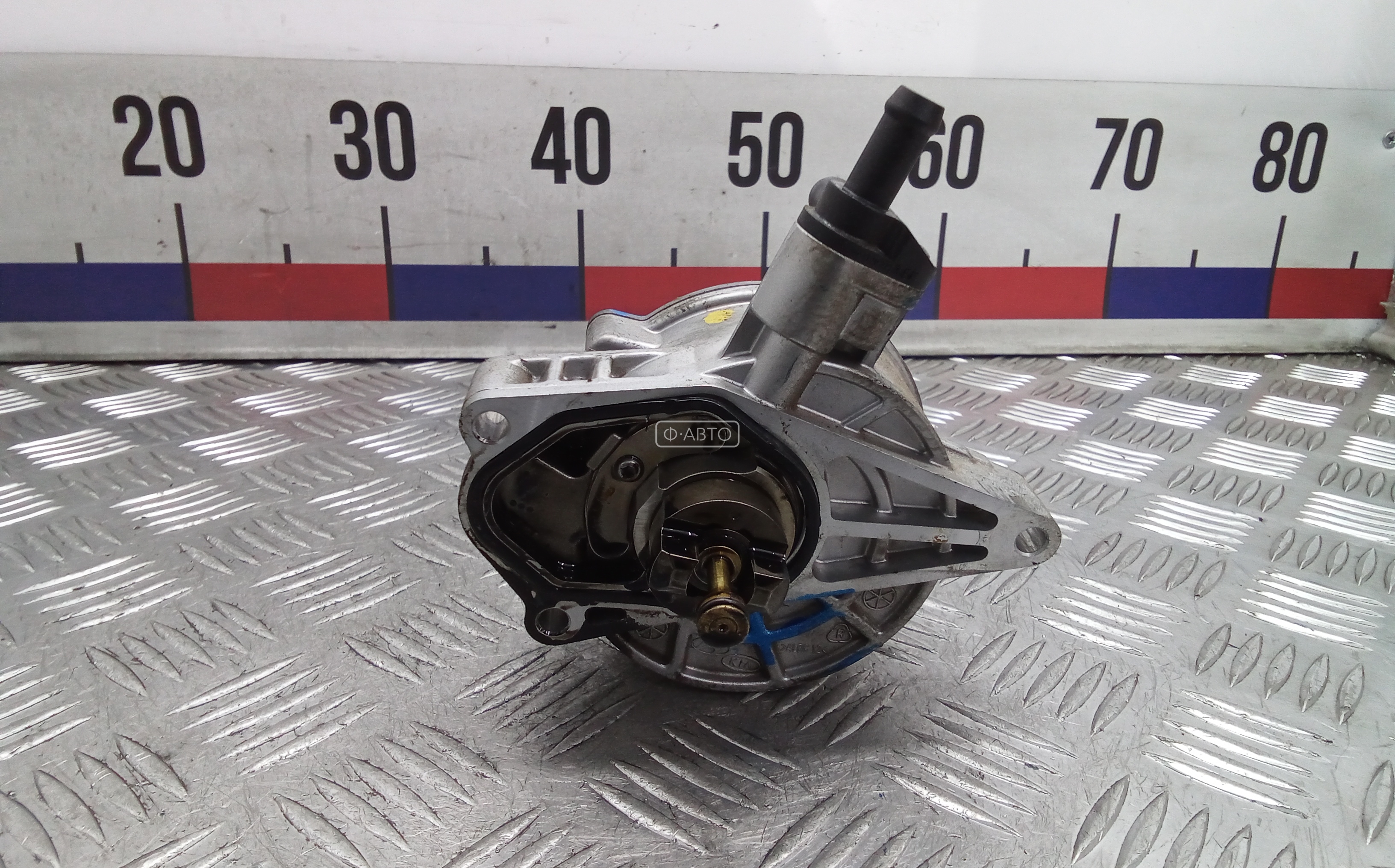 Насос вакуумный