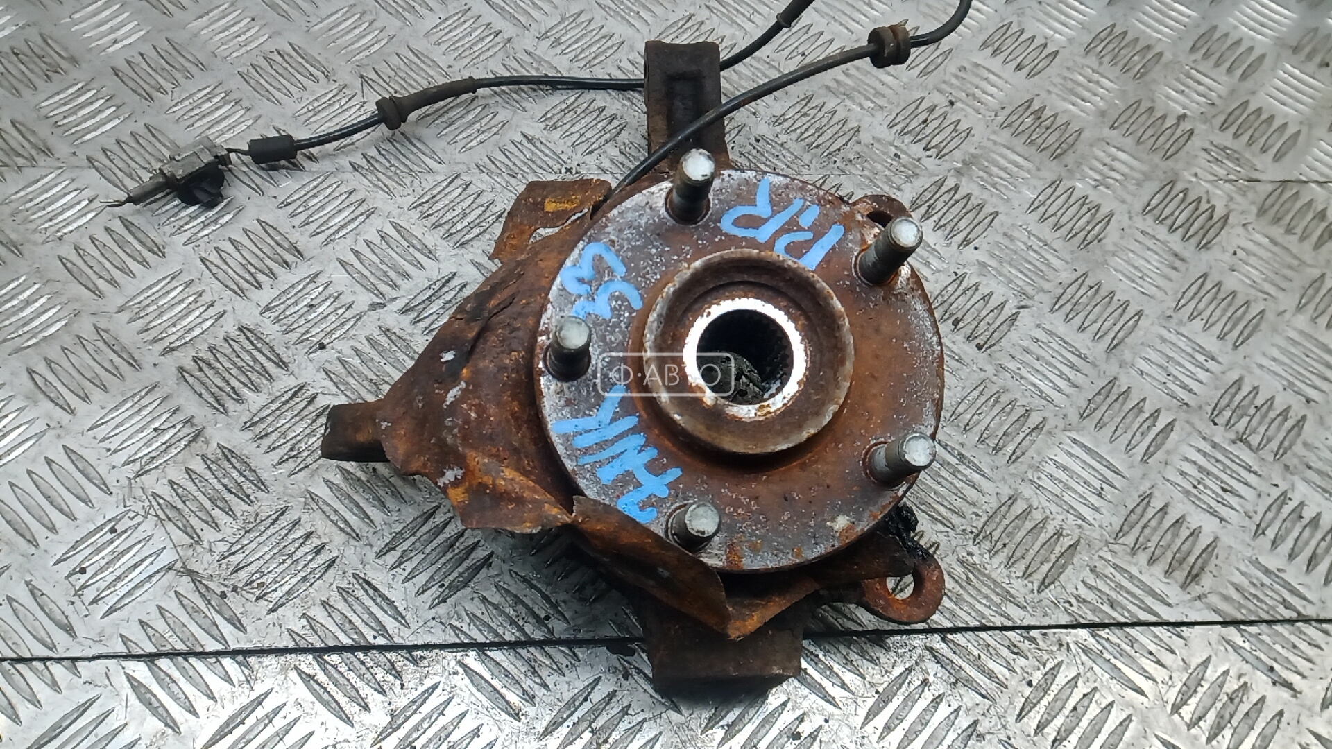 Ступица передняя правая