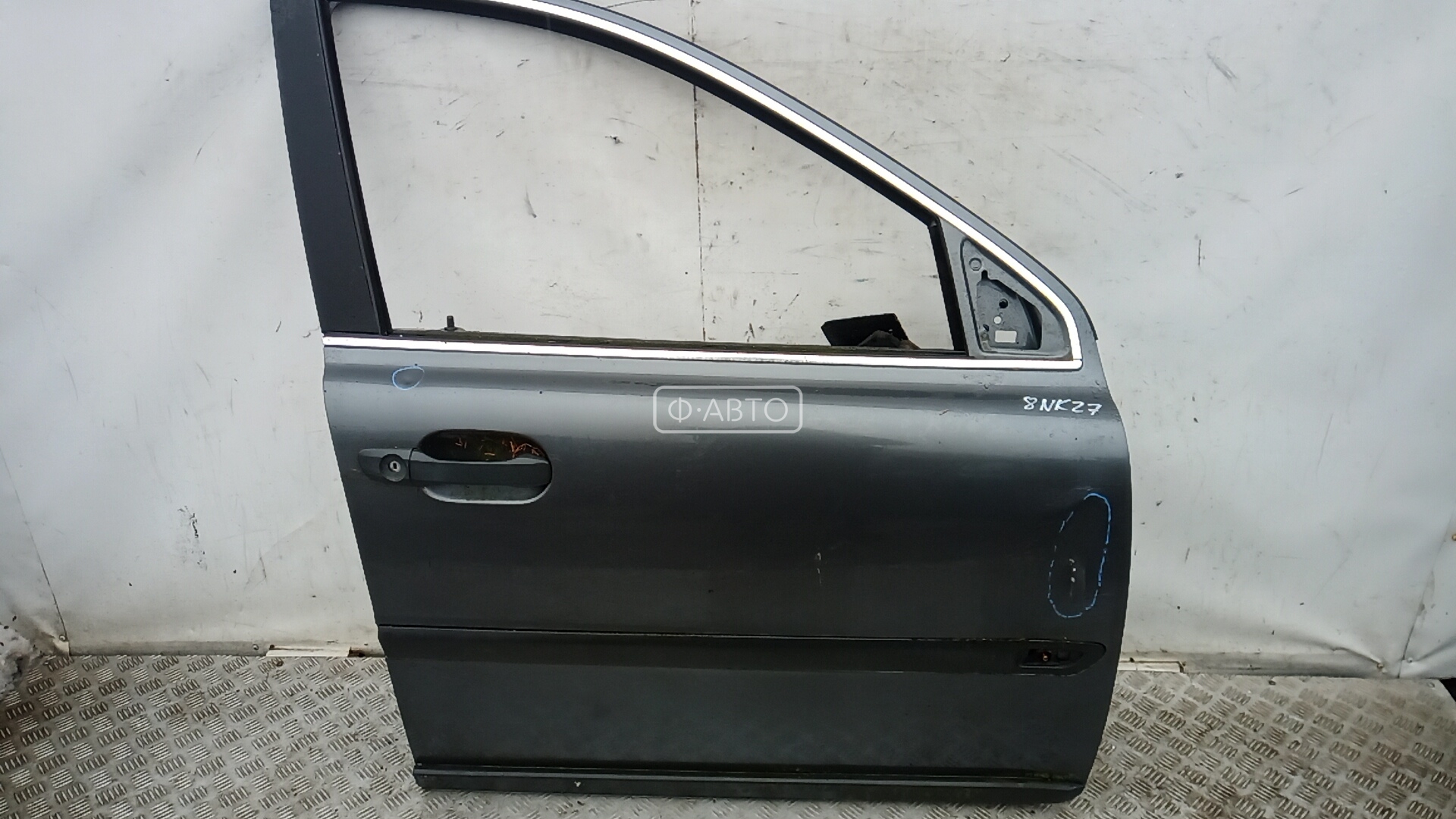 Дверь передняя правая