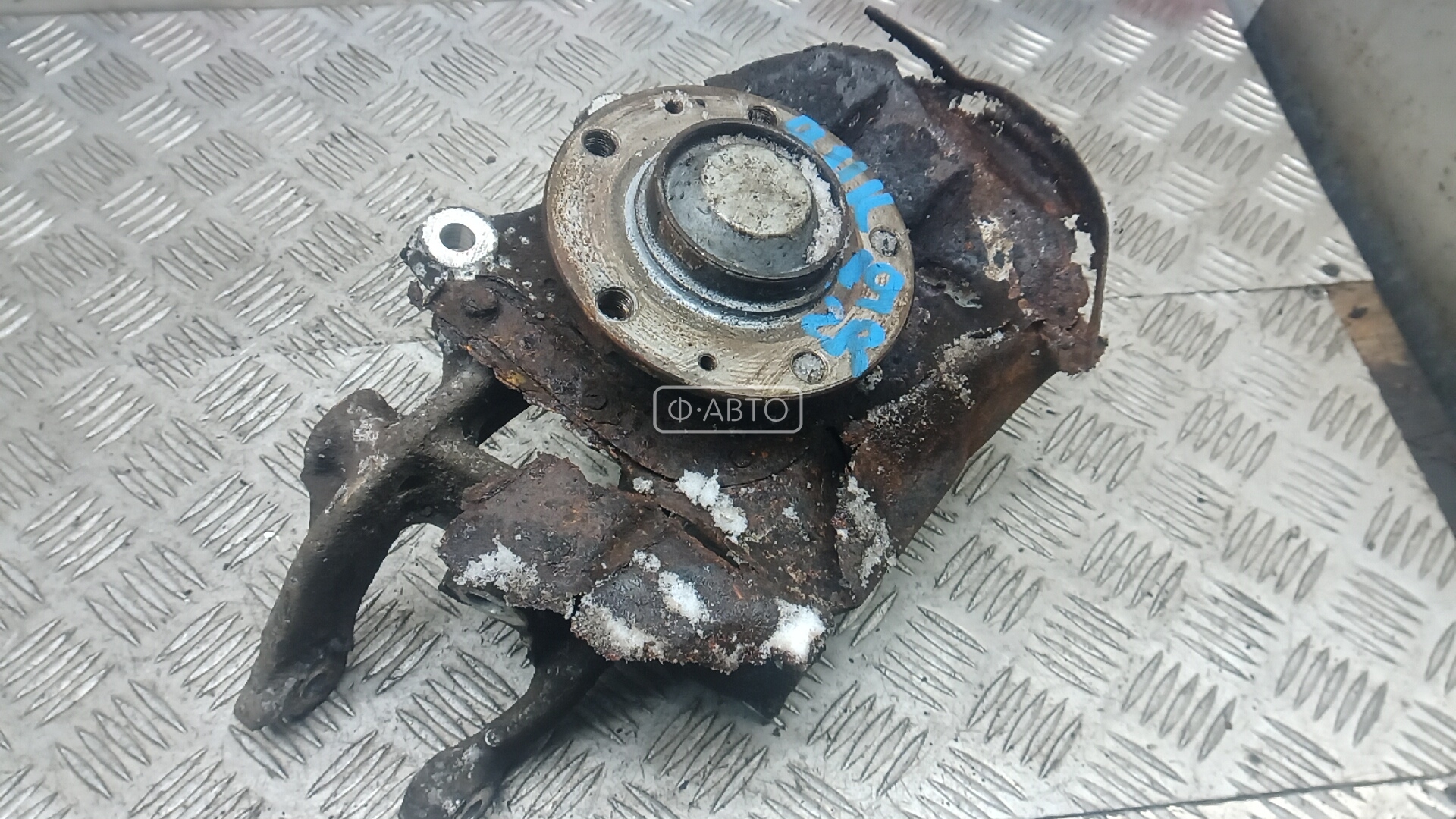 Ступица задняя правая