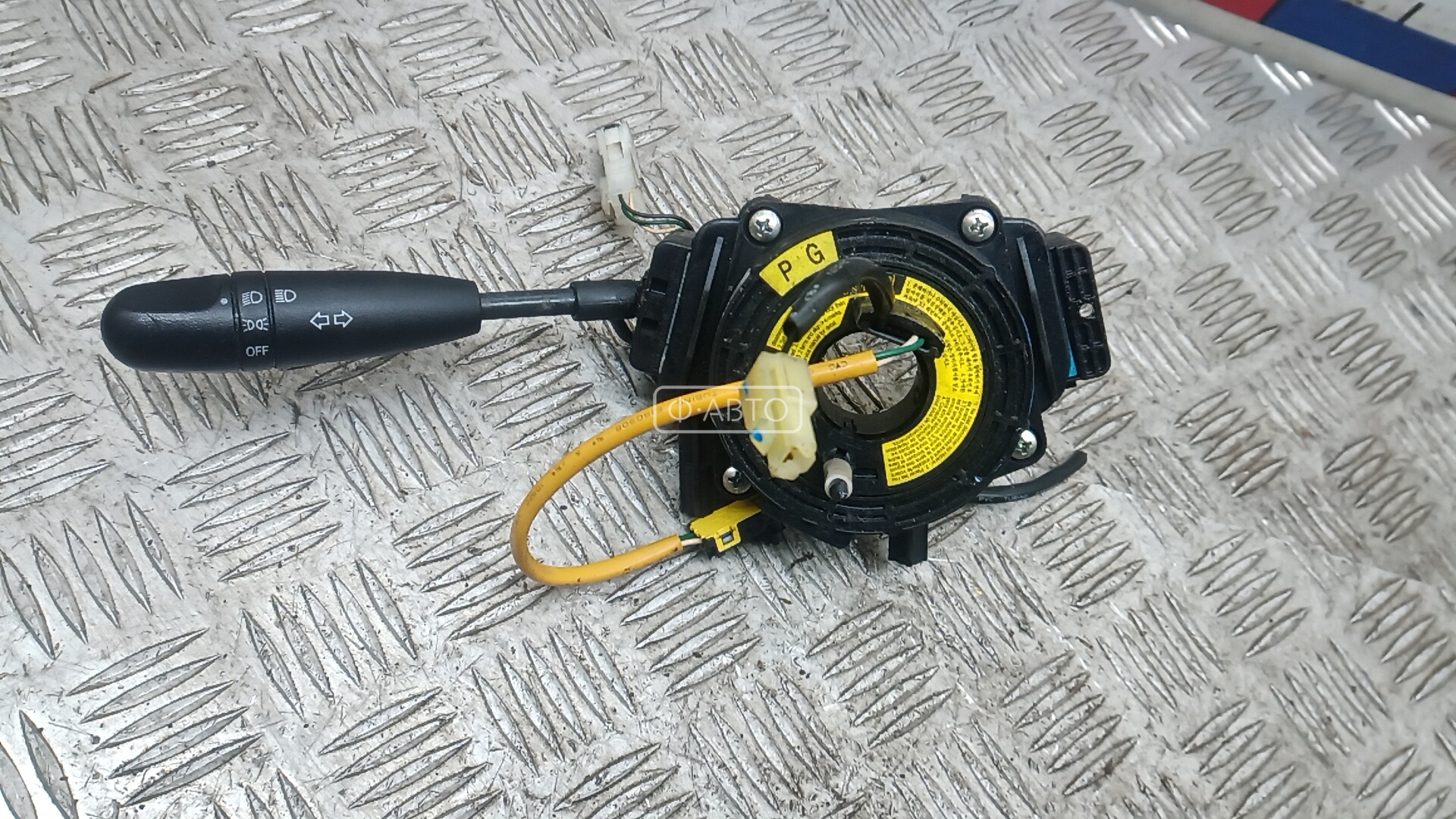 Переключатель поворотов и дворников (стрекоза)