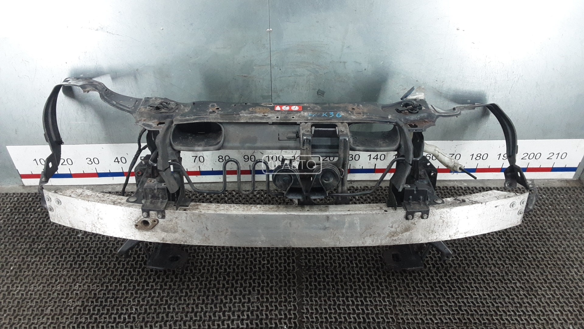 Передняя панель крепления облицовки (телевизор)