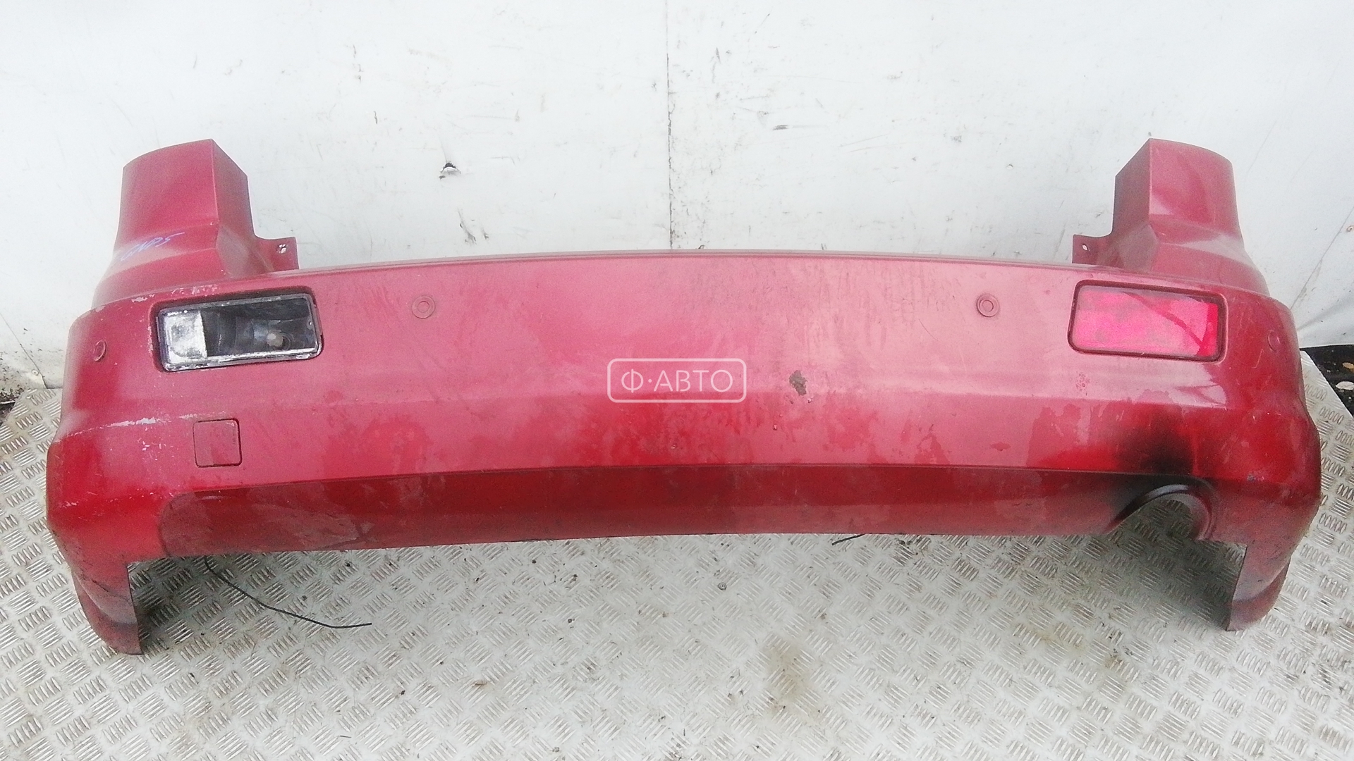 Бампер задний