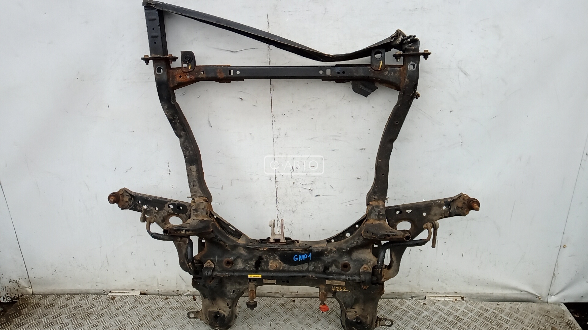 Балка подвески передняя