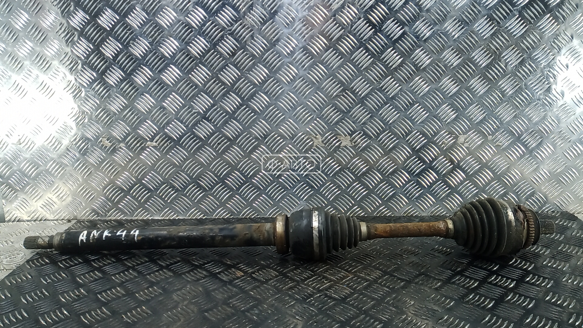 Привод передний правый