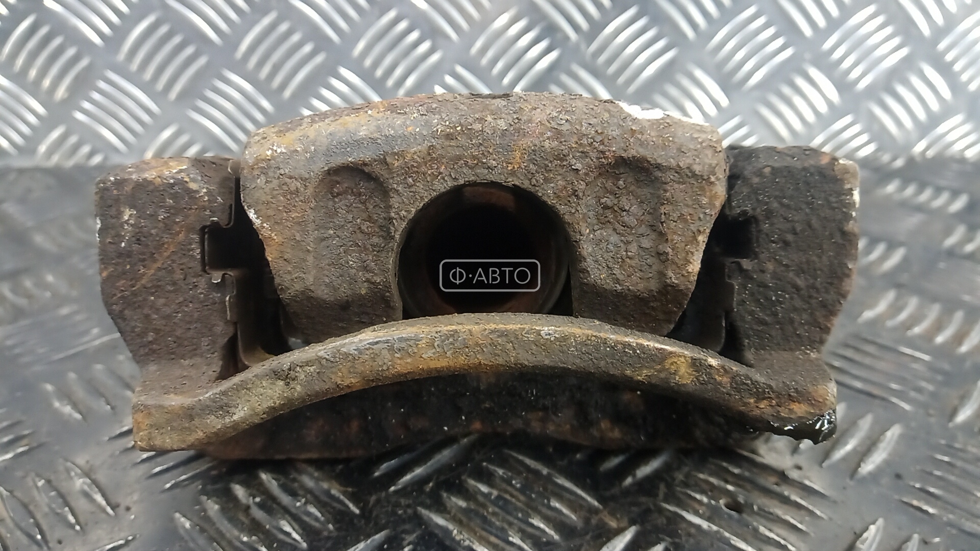 Суппорт тормозной задний правый