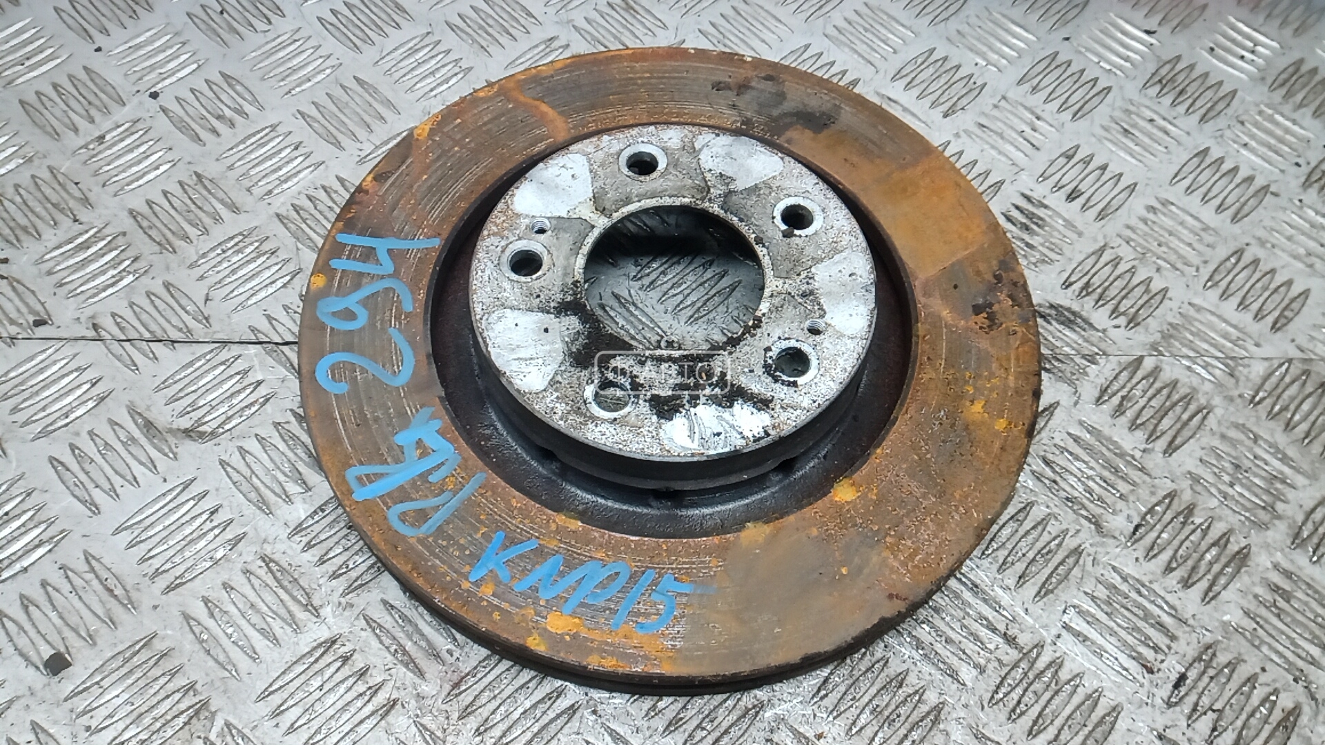 Диск тормозной передний