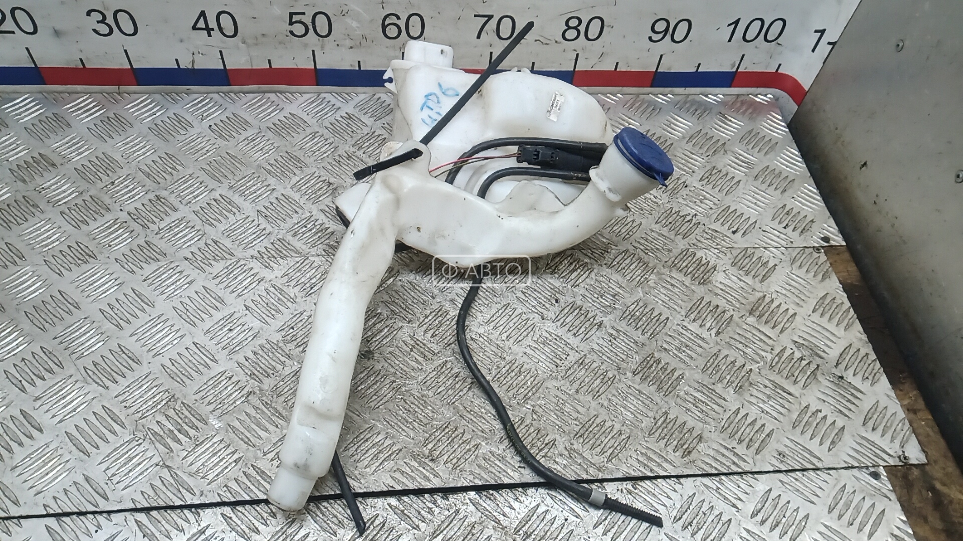 Бачок омывателя