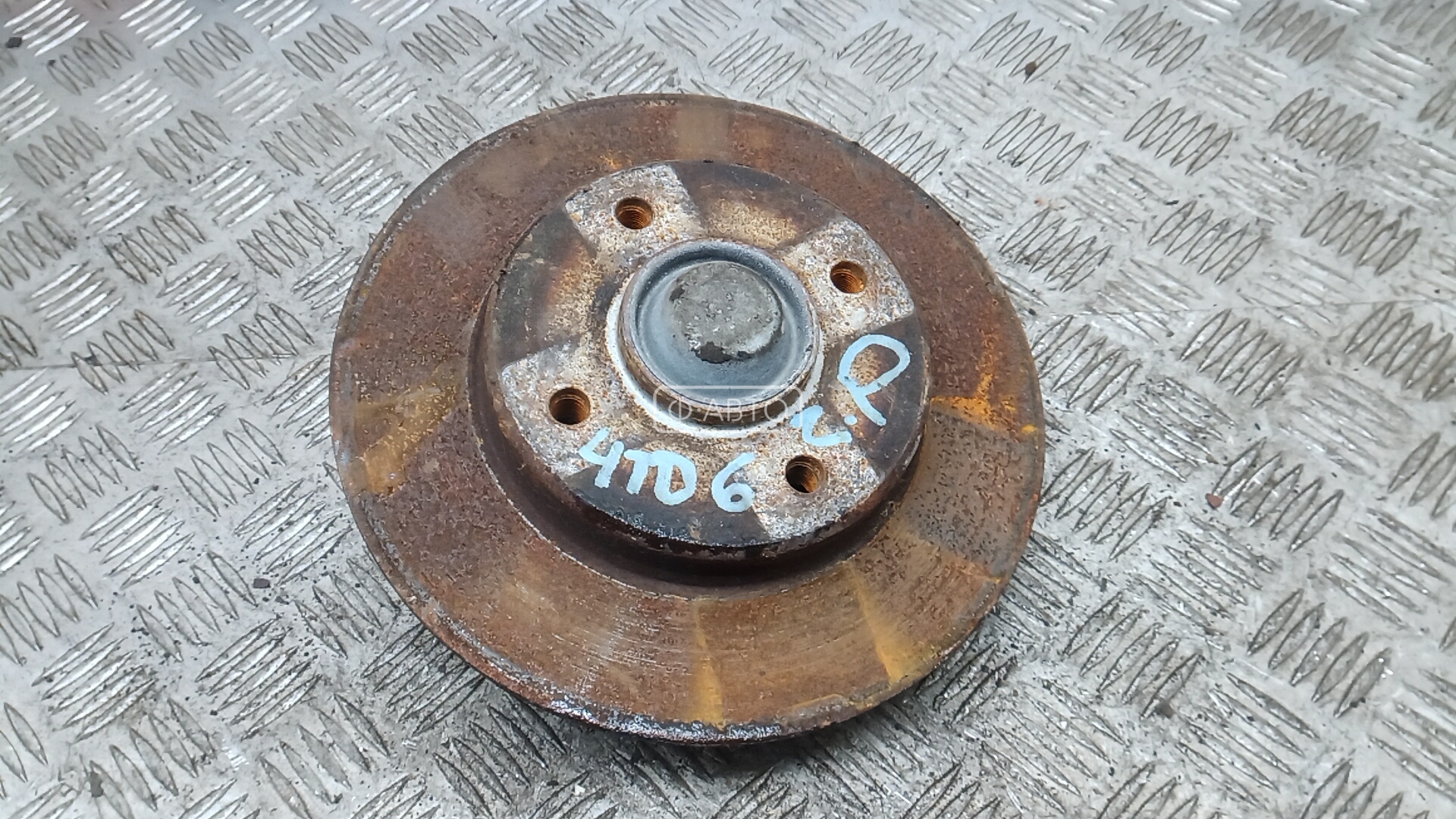 Ступица задняя правая