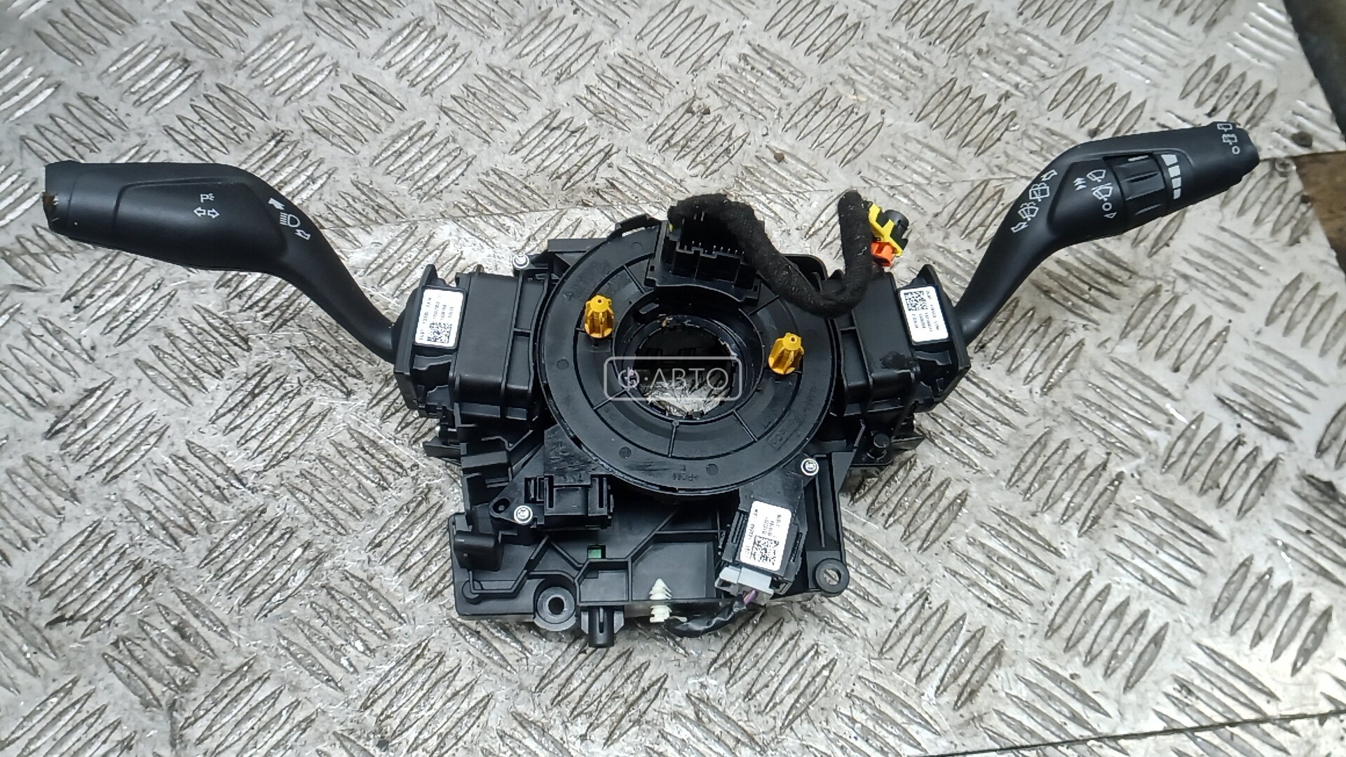 Переключатель поворотов и дворников (стрекоза)