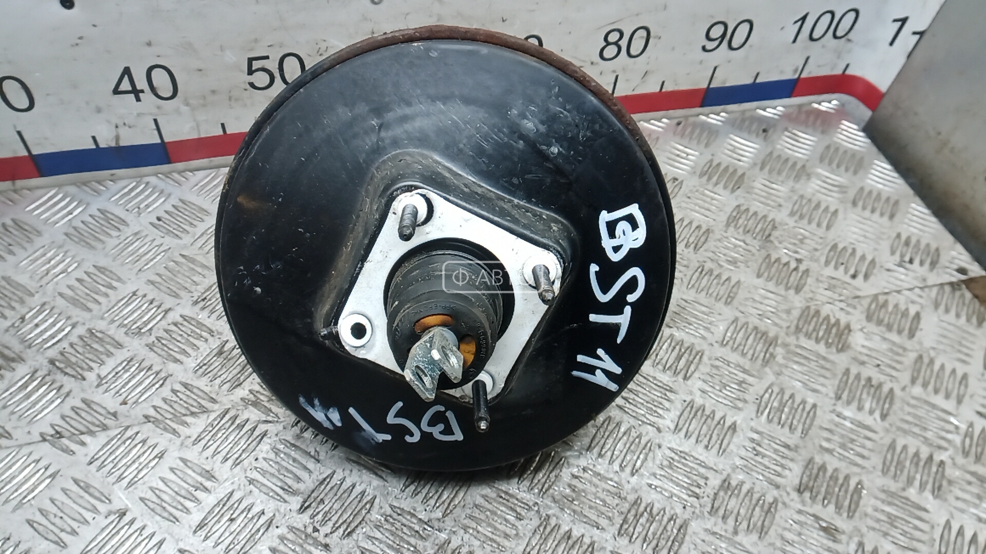 Вакуумный усилитель тормозов