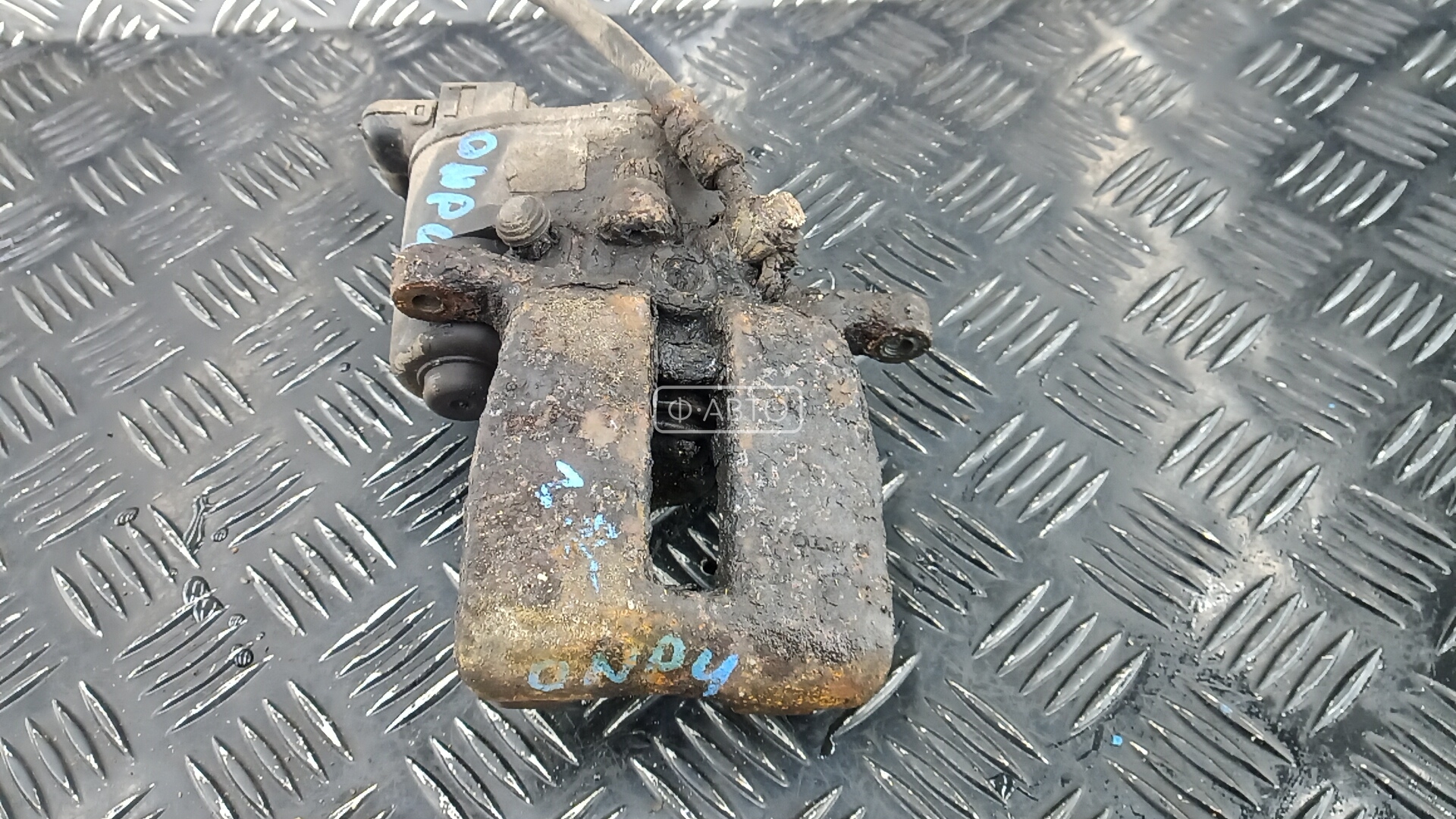 Суппорт тормозной задний правый