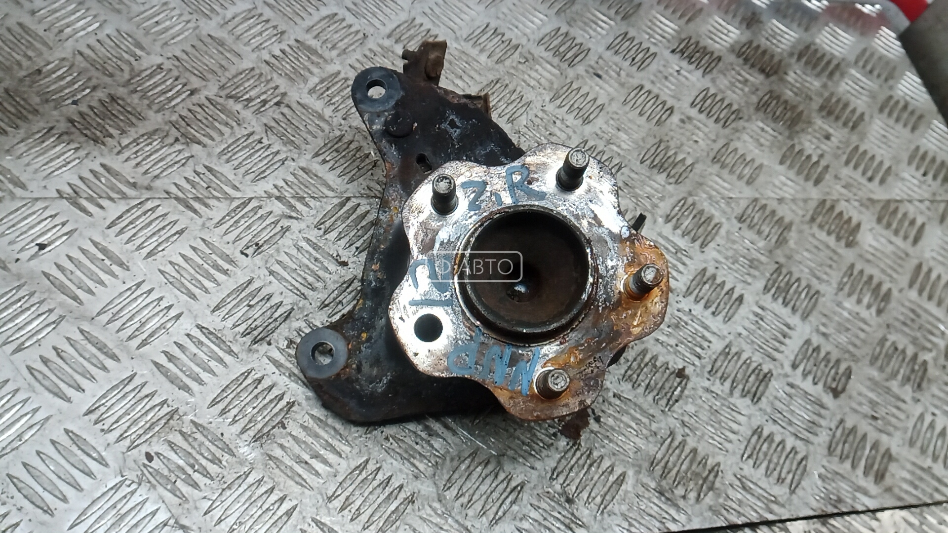 Ступица задняя правая