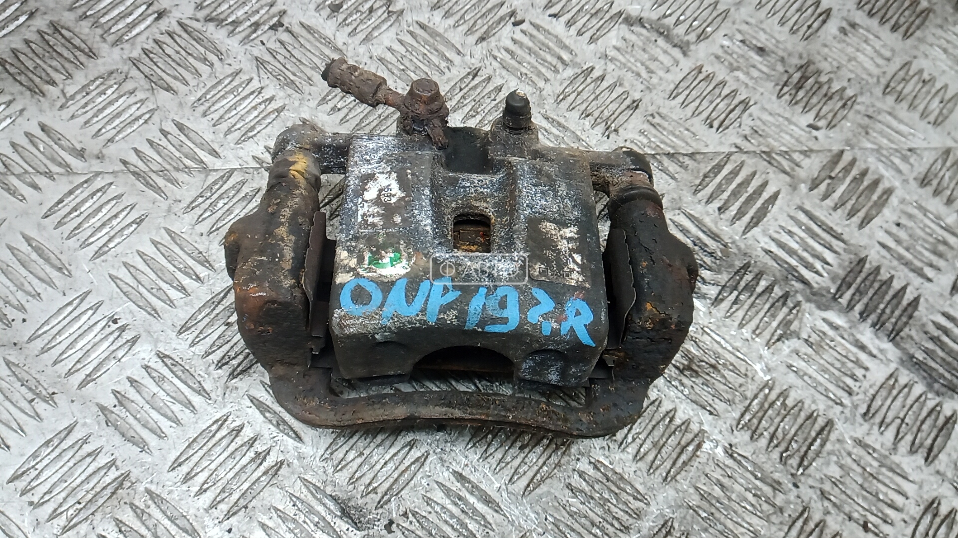 Суппорт тормозной задний правый