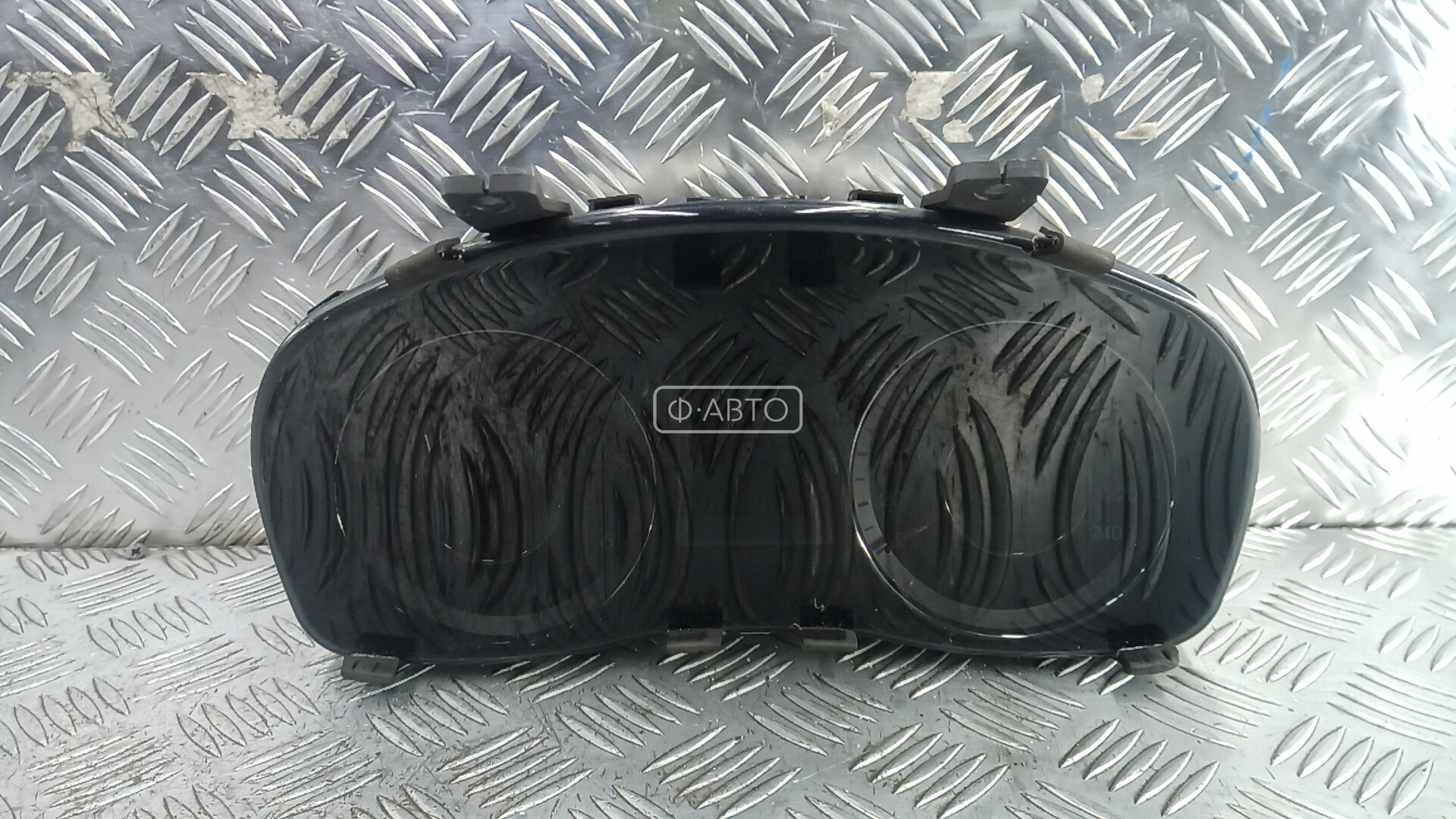 Щиток приборов