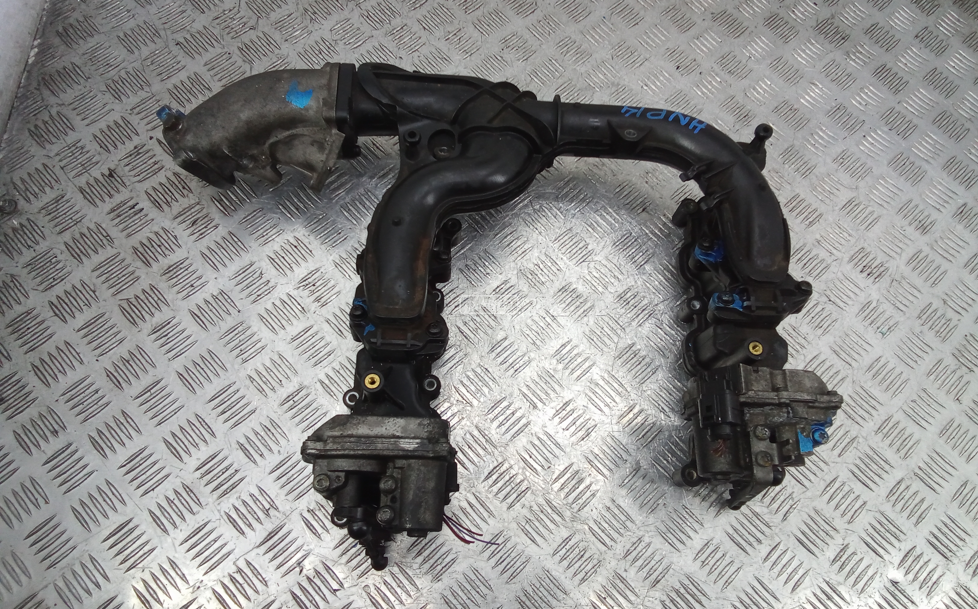 Впускной коллектор дизельный